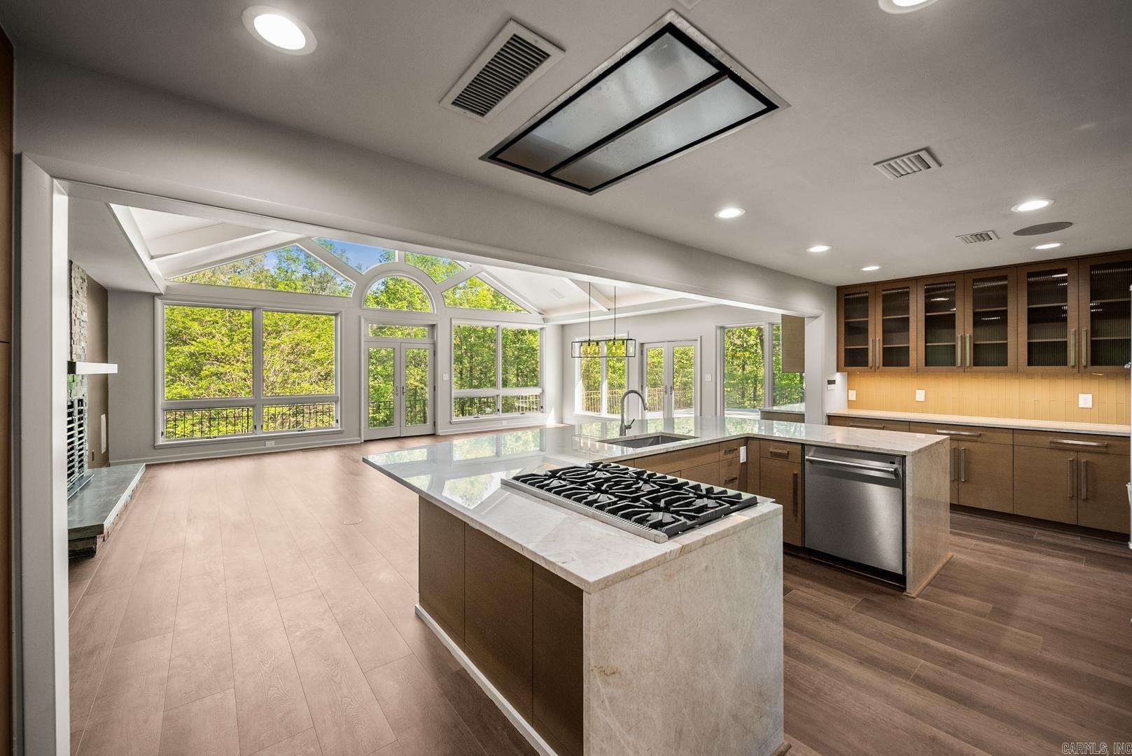 Robinwood - Residential