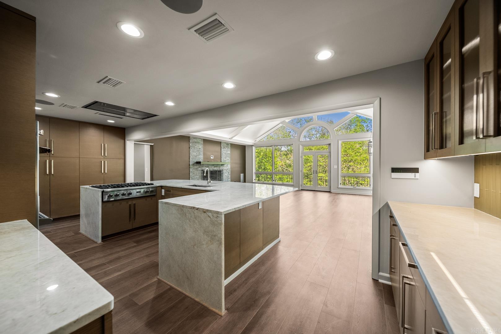 Robinwood - Residential