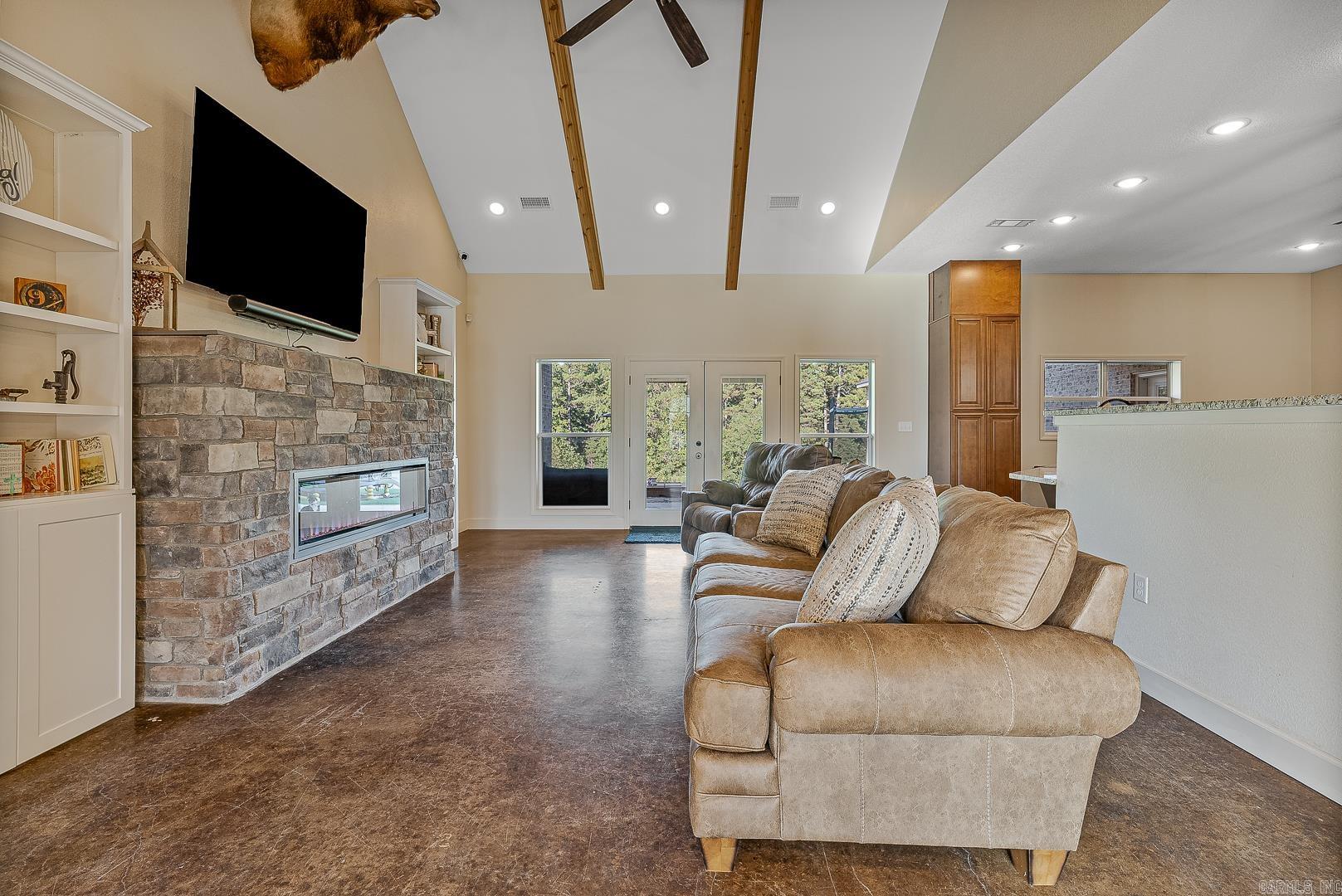 Woodland Hill Estates - Residential