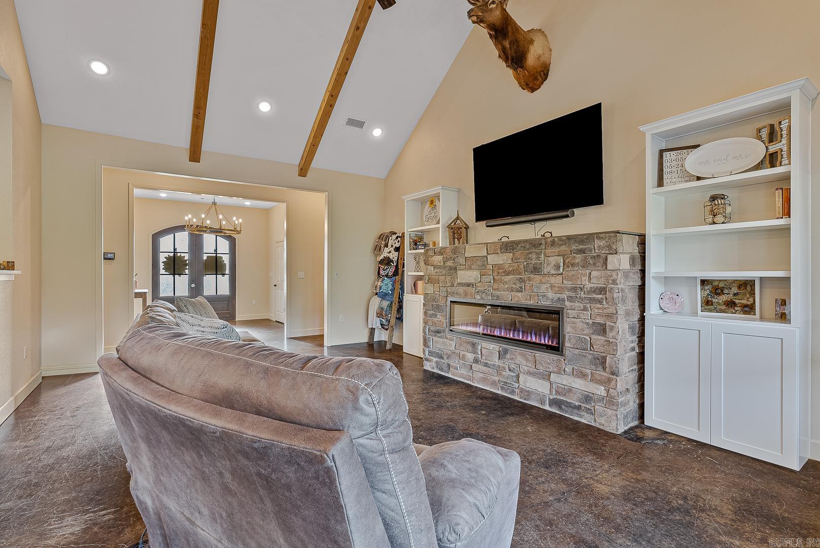 Woodland Hill Estates - Residential