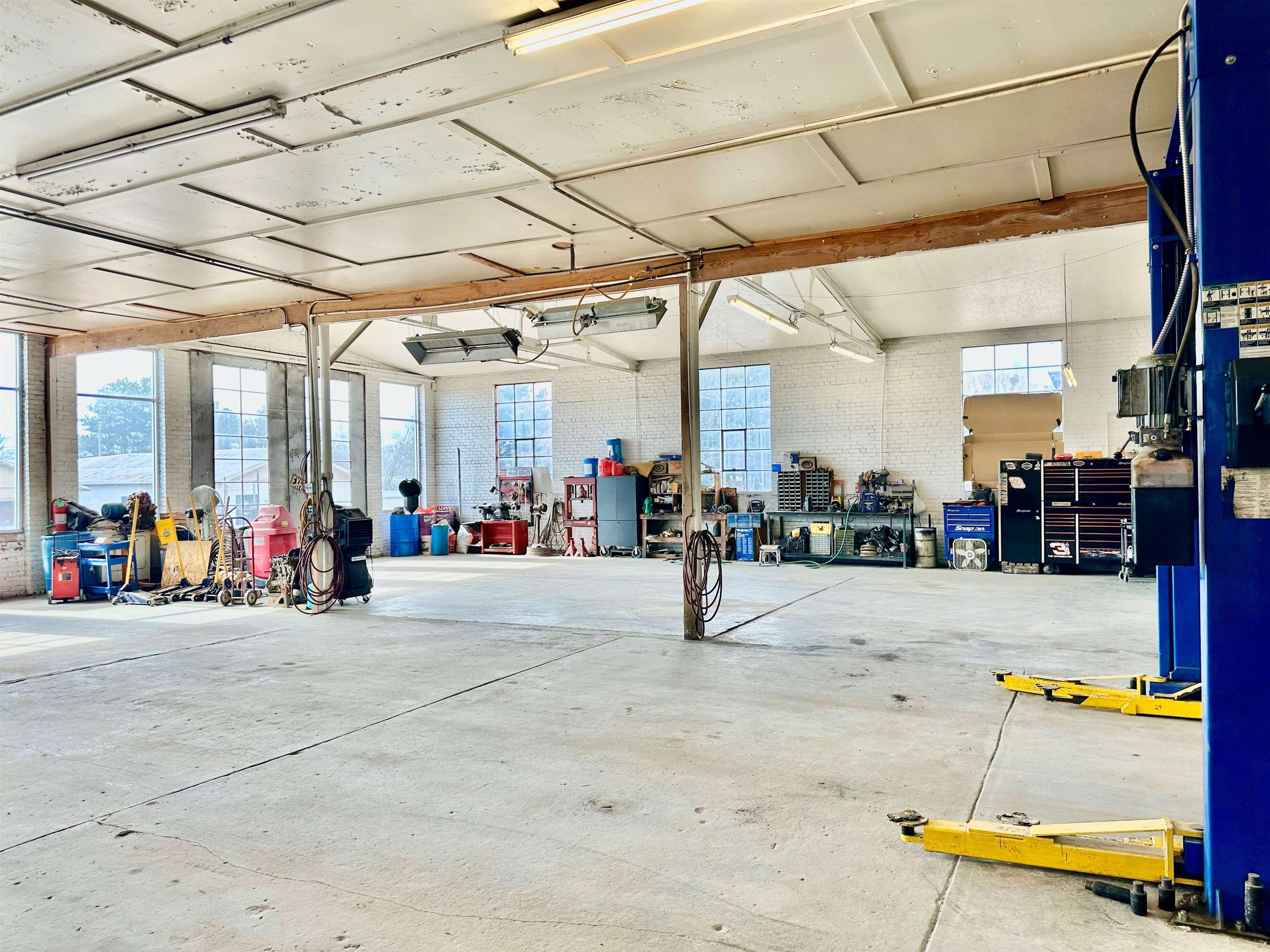 nil - Commercial Sale