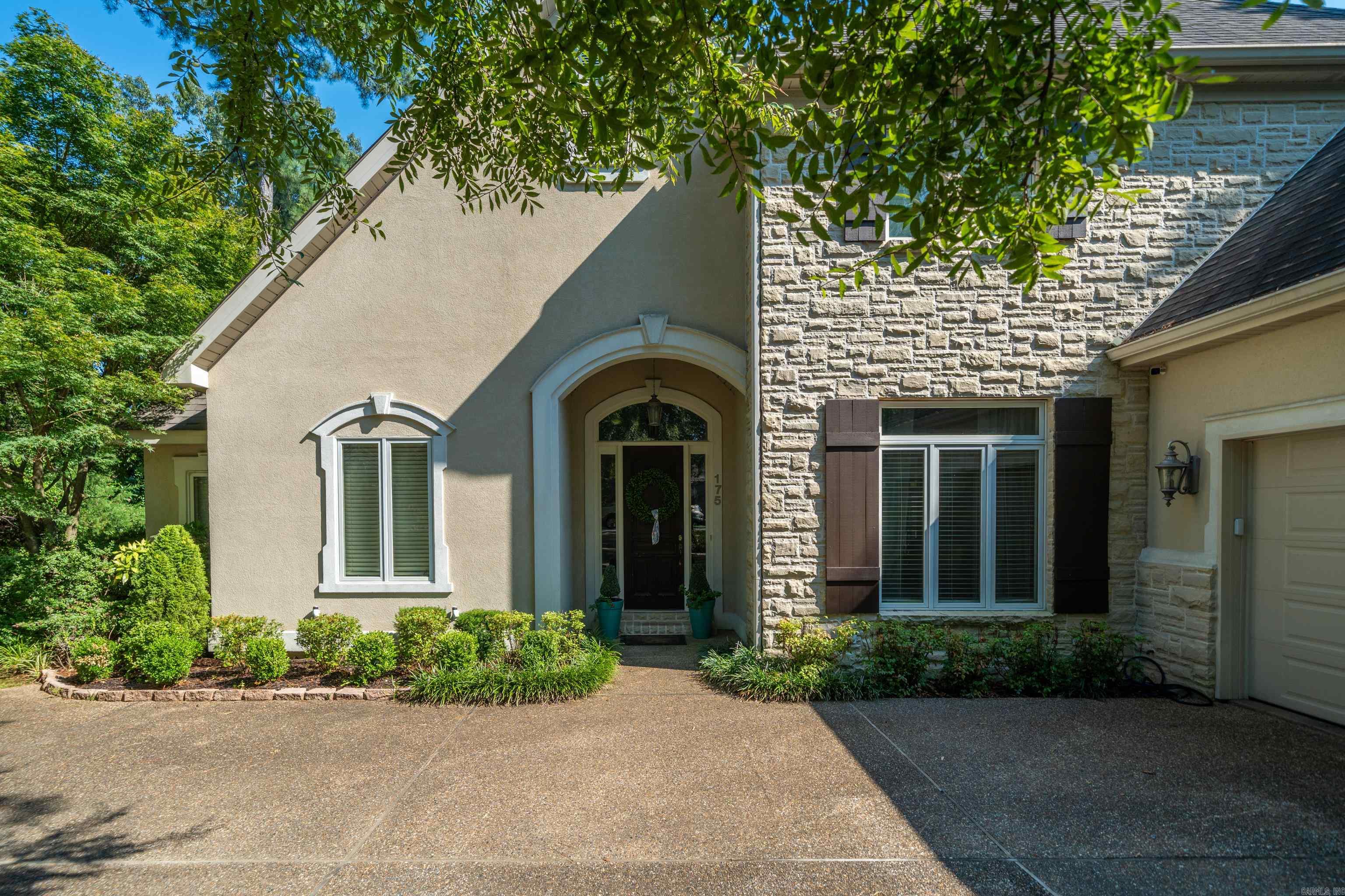 LOTUS VALLEY - Residential