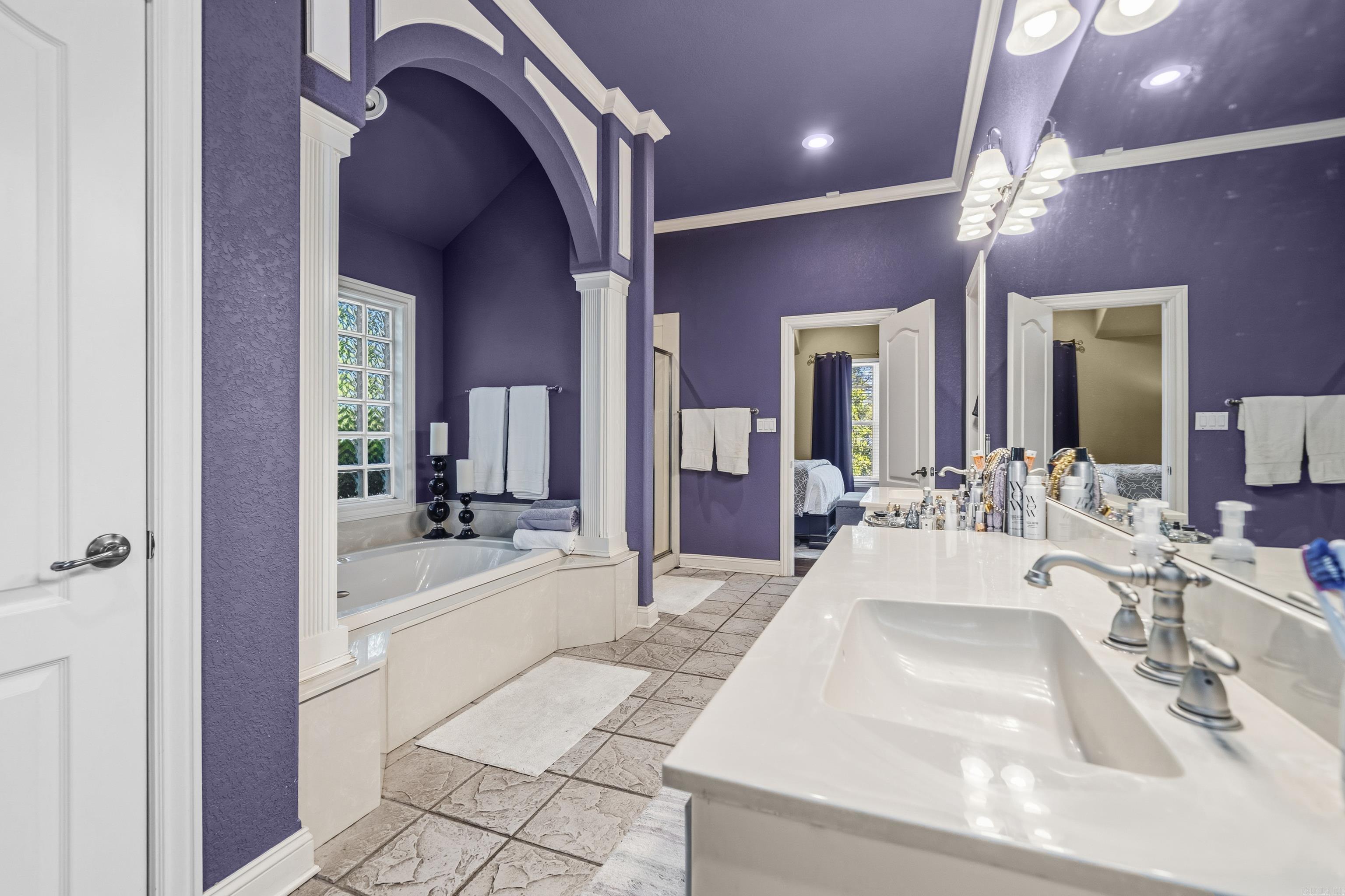 LOTUS VALLEY - Residential