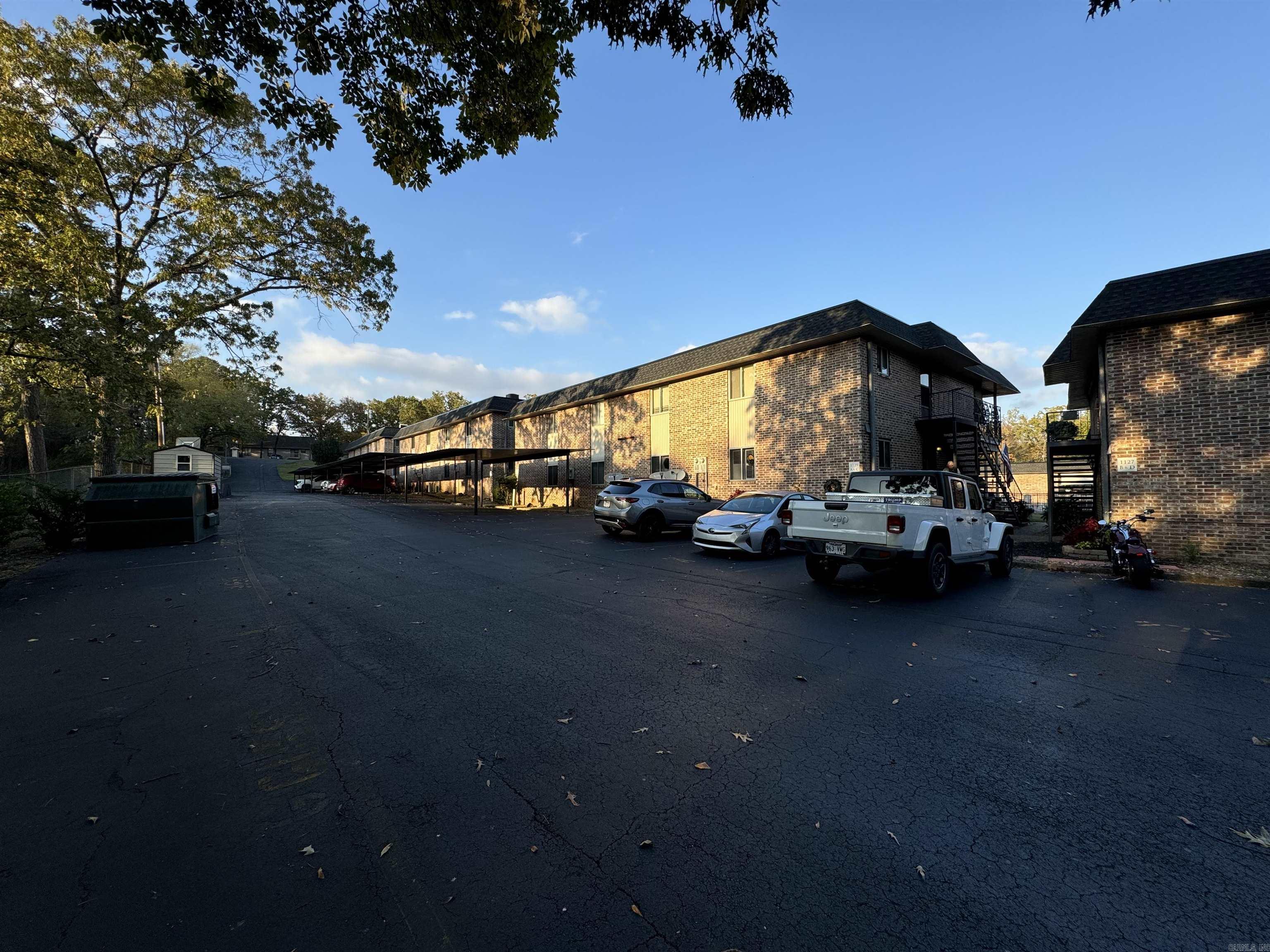 Montague Gardens - Residential
