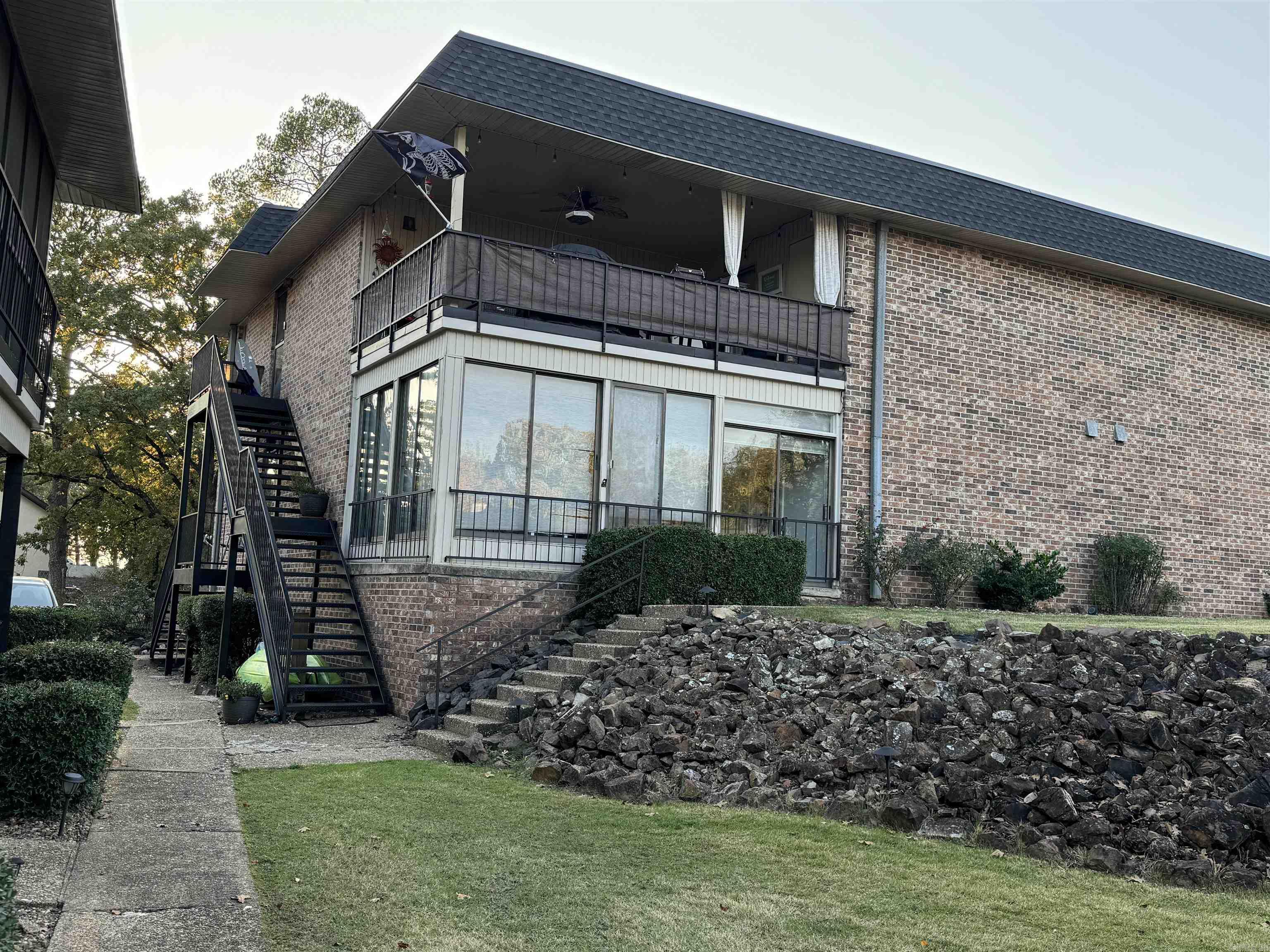 Montague Gardens - Residential