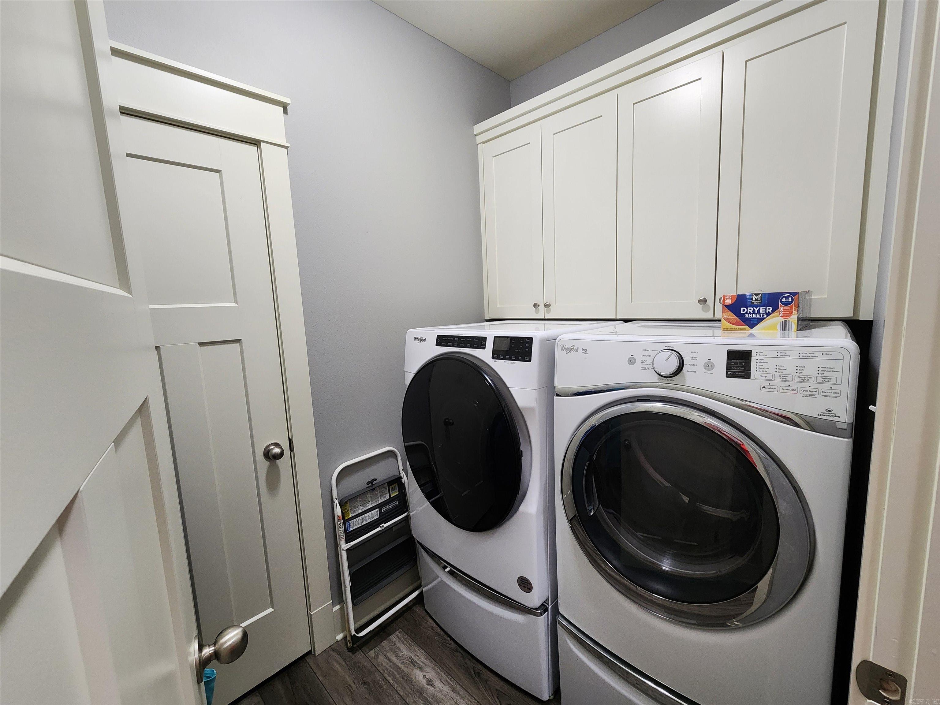 LAUREL COURT SUBDIVISION - Residential