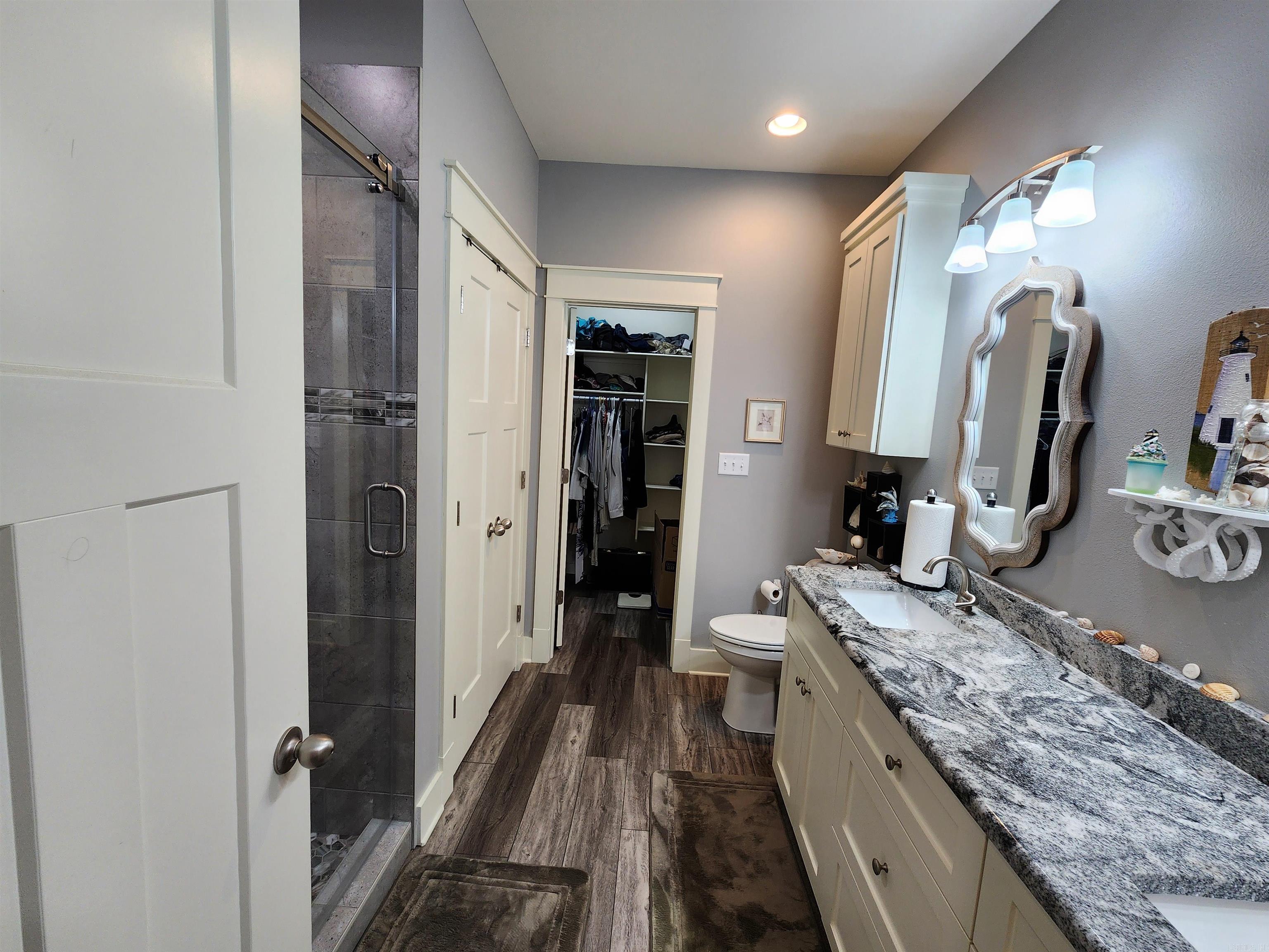 LAUREL COURT SUBDIVISION - Residential