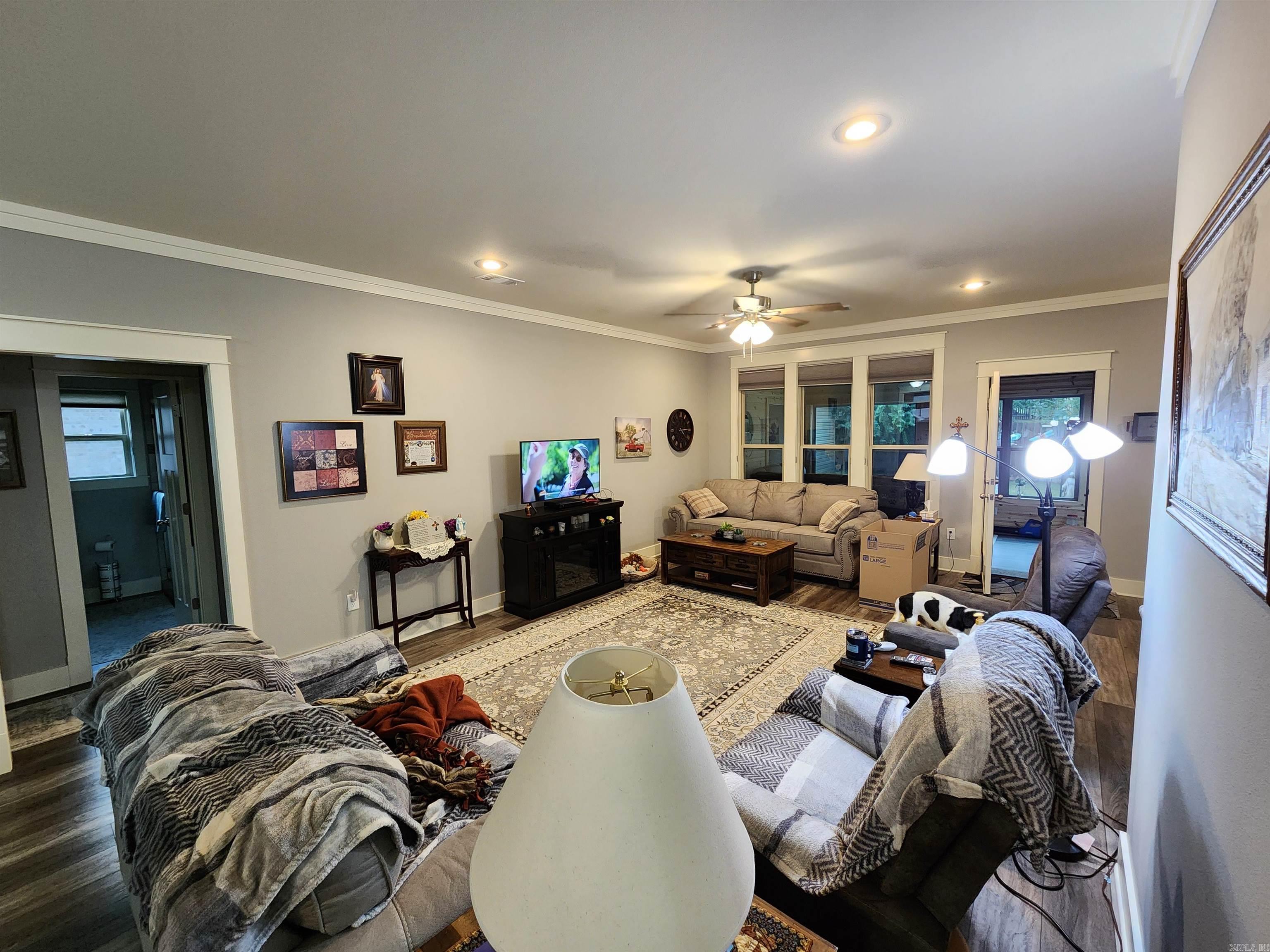 LAUREL COURT SUBDIVISION - Residential