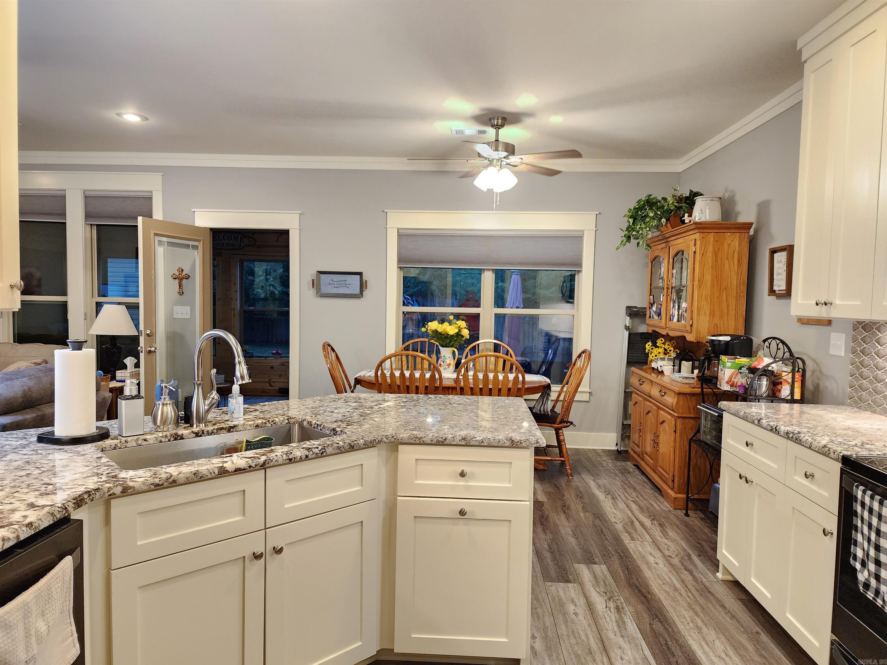 LAUREL COURT SUBDIVISION - Residential