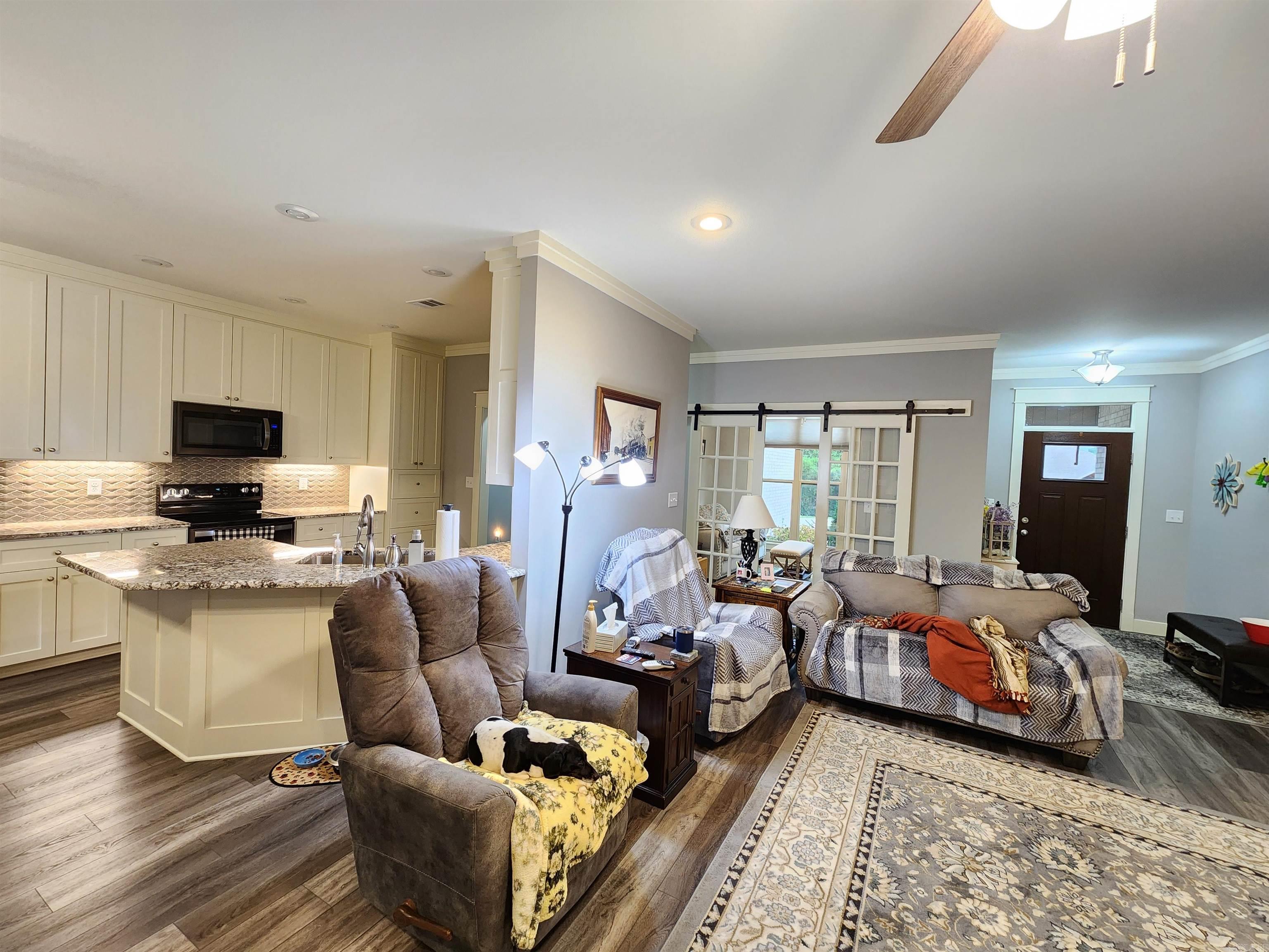 LAUREL COURT SUBDIVISION - Residential