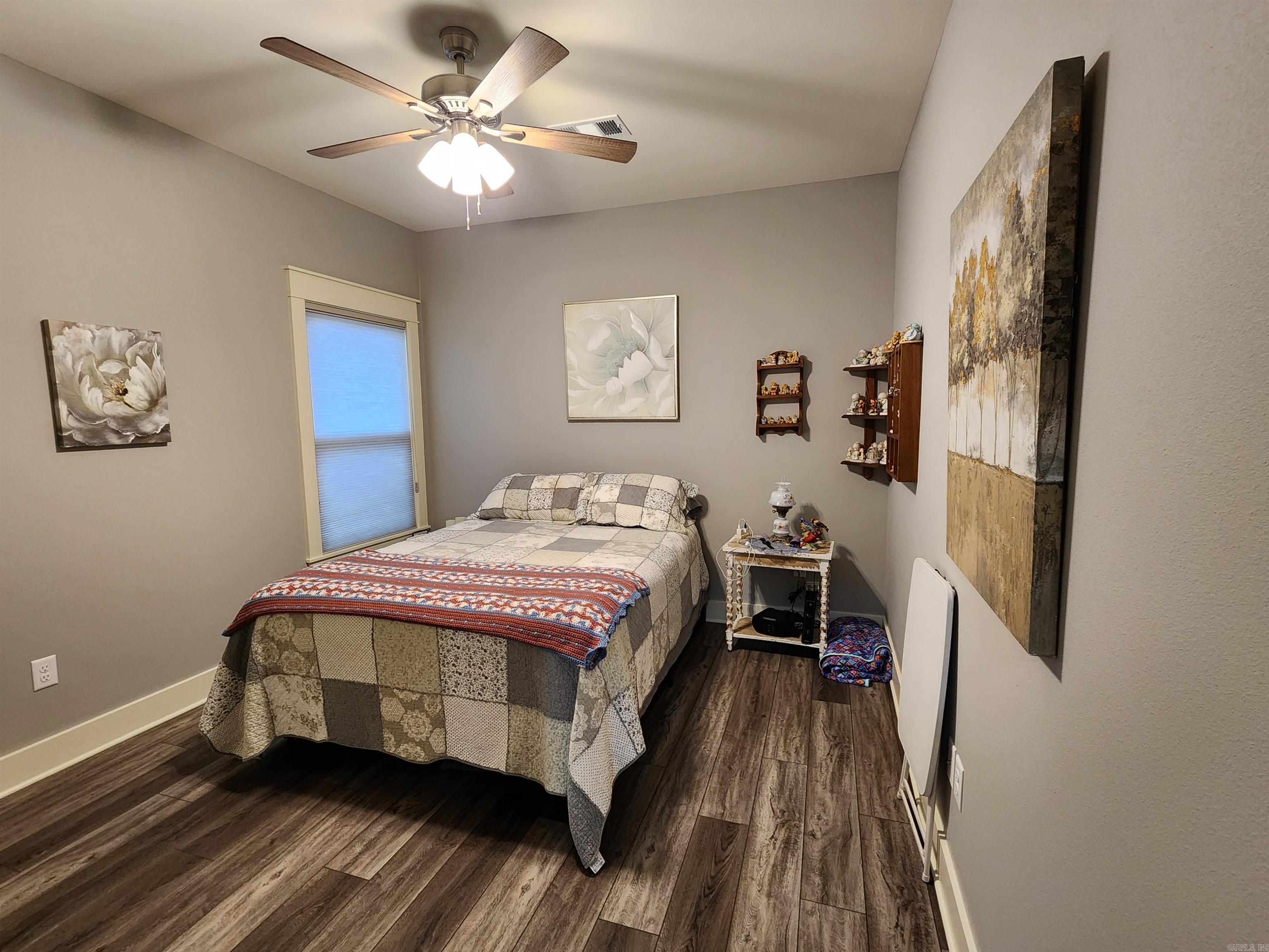 LAUREL COURT SUBDIVISION - Residential