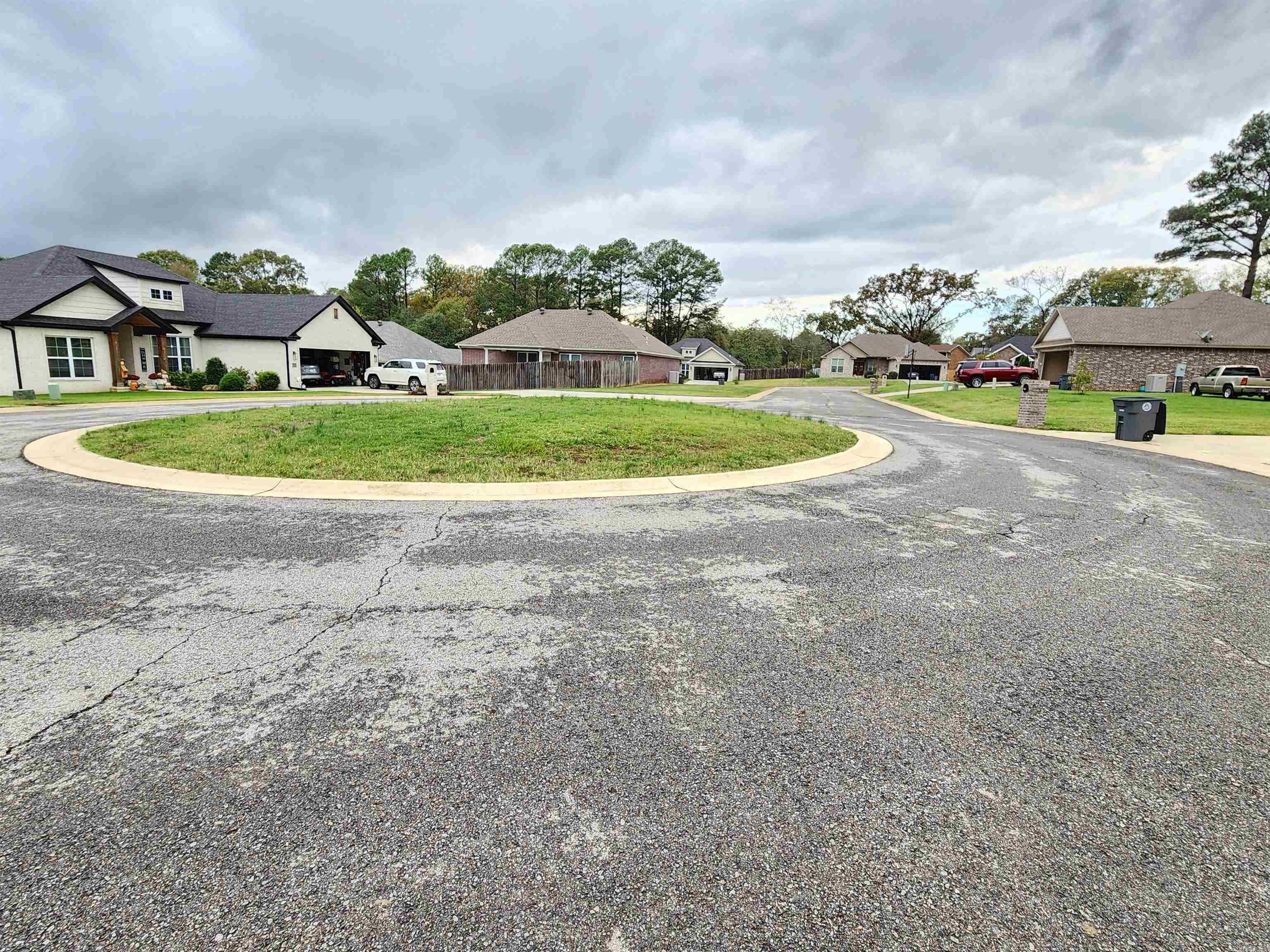 LAUREL COURT SUBDIVISION - Residential