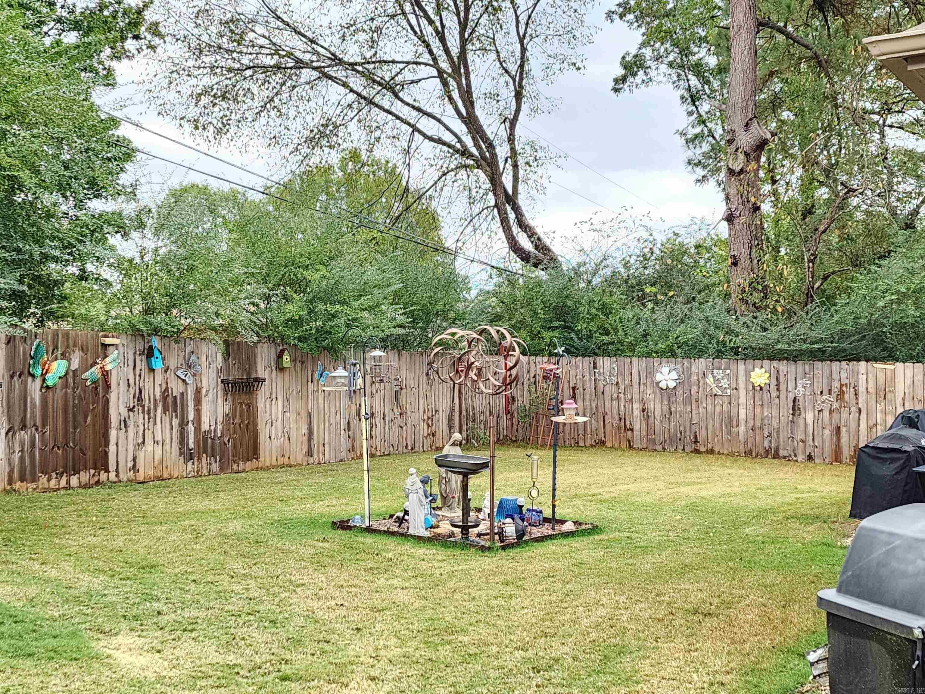 LAUREL COURT SUBDIVISION - Residential