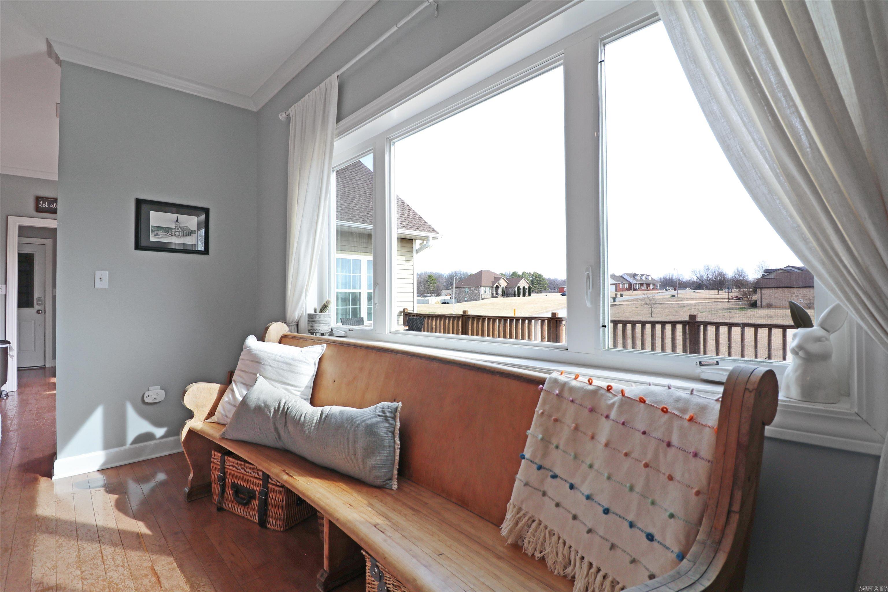 NORTH POINTE ESTATES - Residential