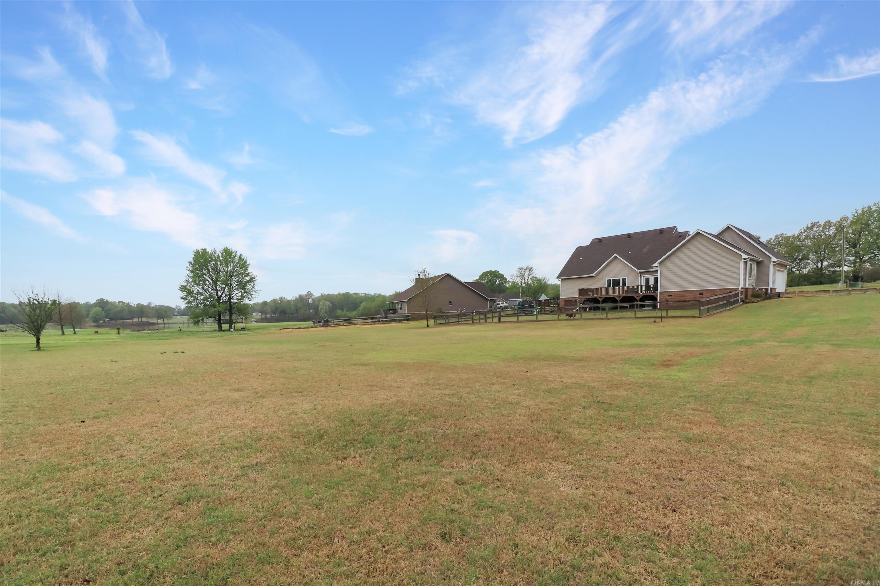 NORTH POINTE ESTATES - Residential