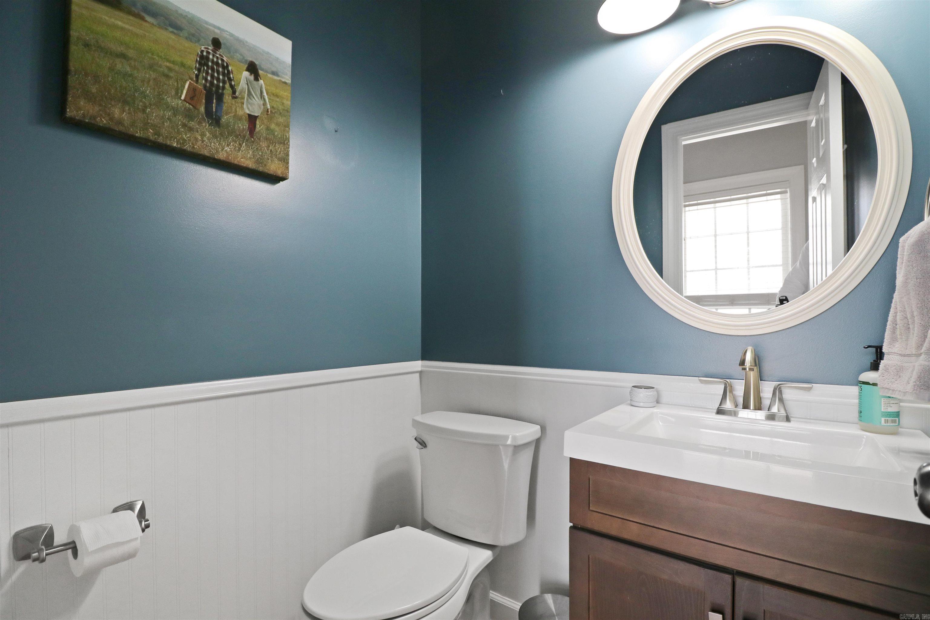 NORTH POINTE ESTATES - Residential