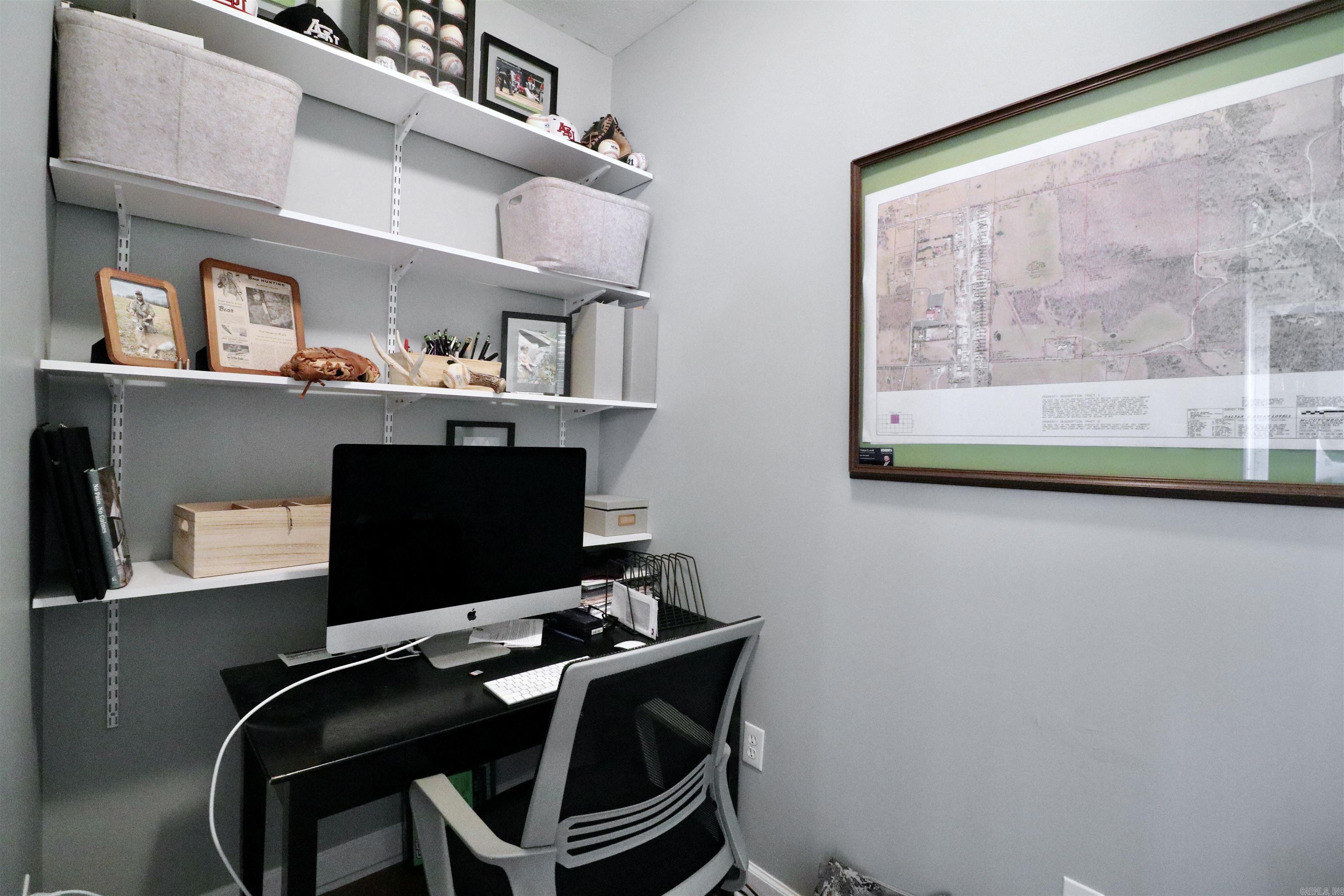 NORTH POINTE ESTATES - Residential