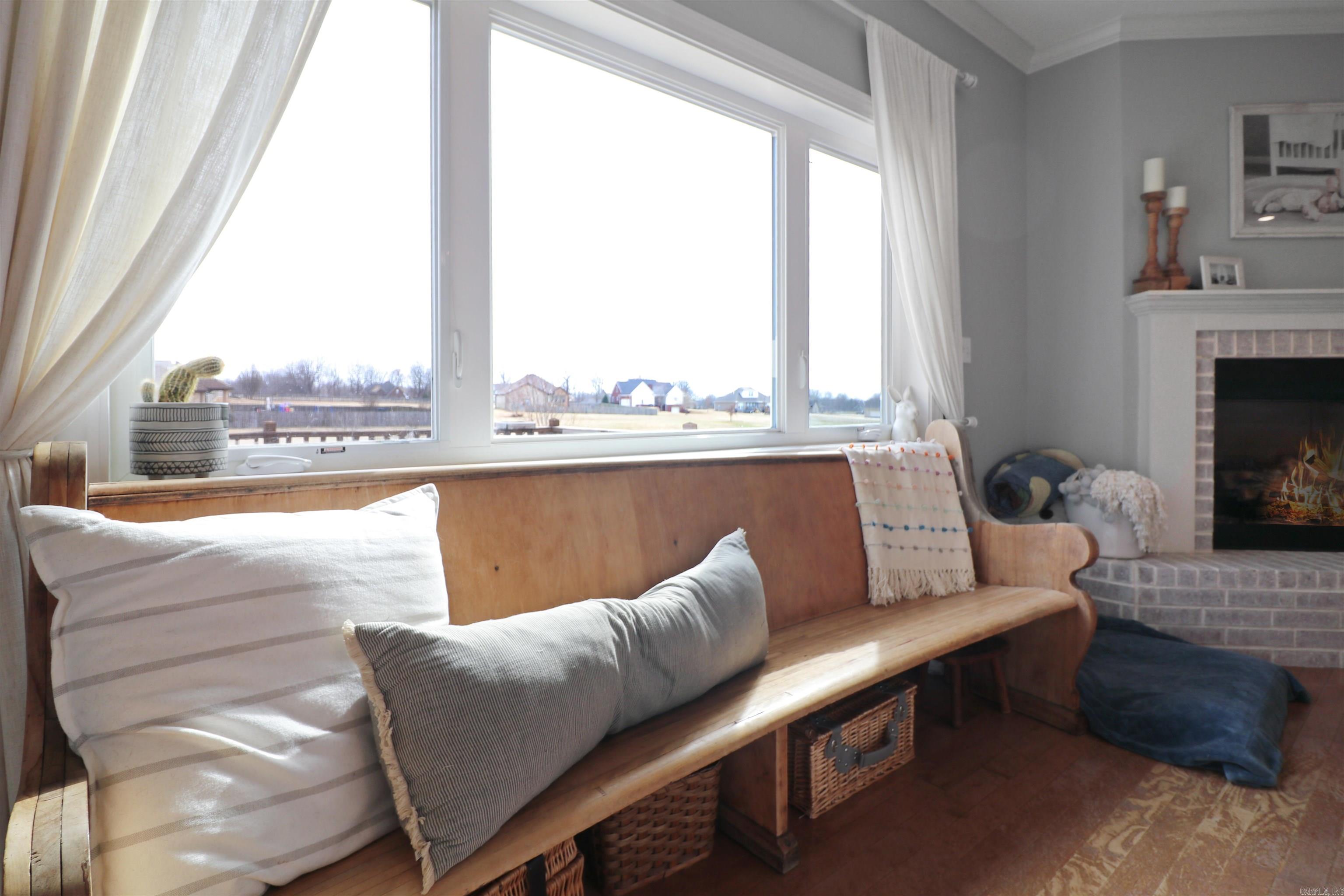 NORTH POINTE ESTATES - Residential