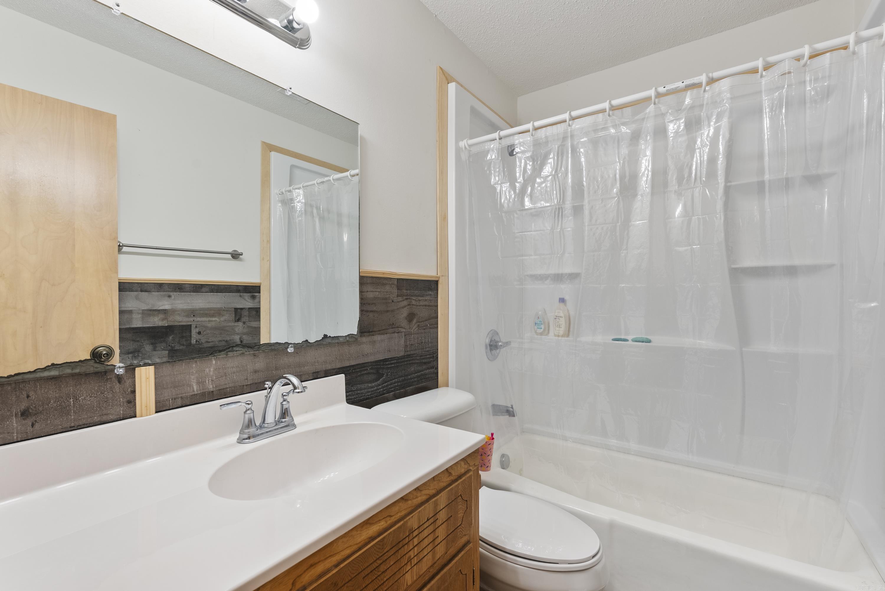 PINE TREE ACRES - Residential