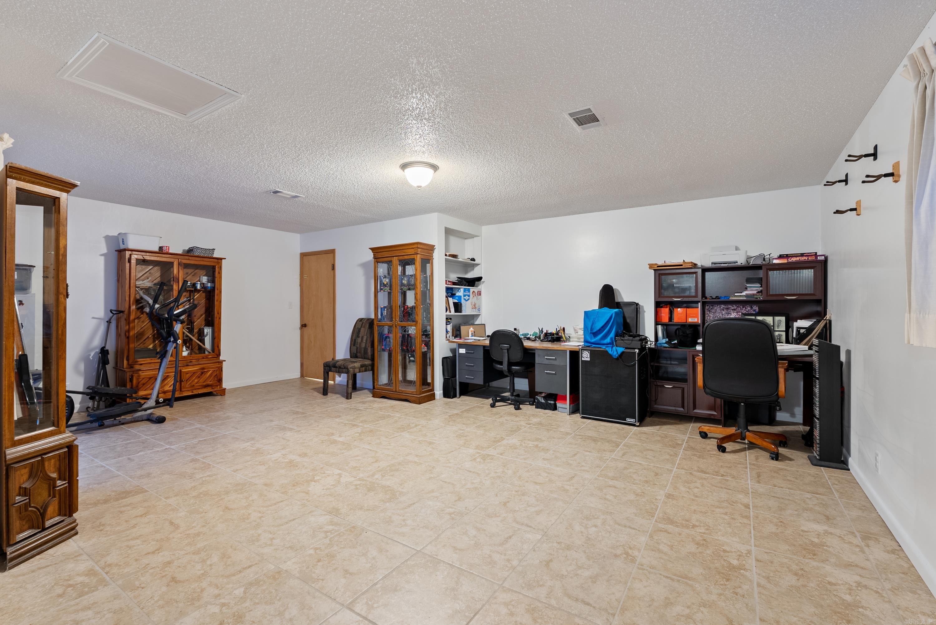 PINE TREE ACRES - Residential