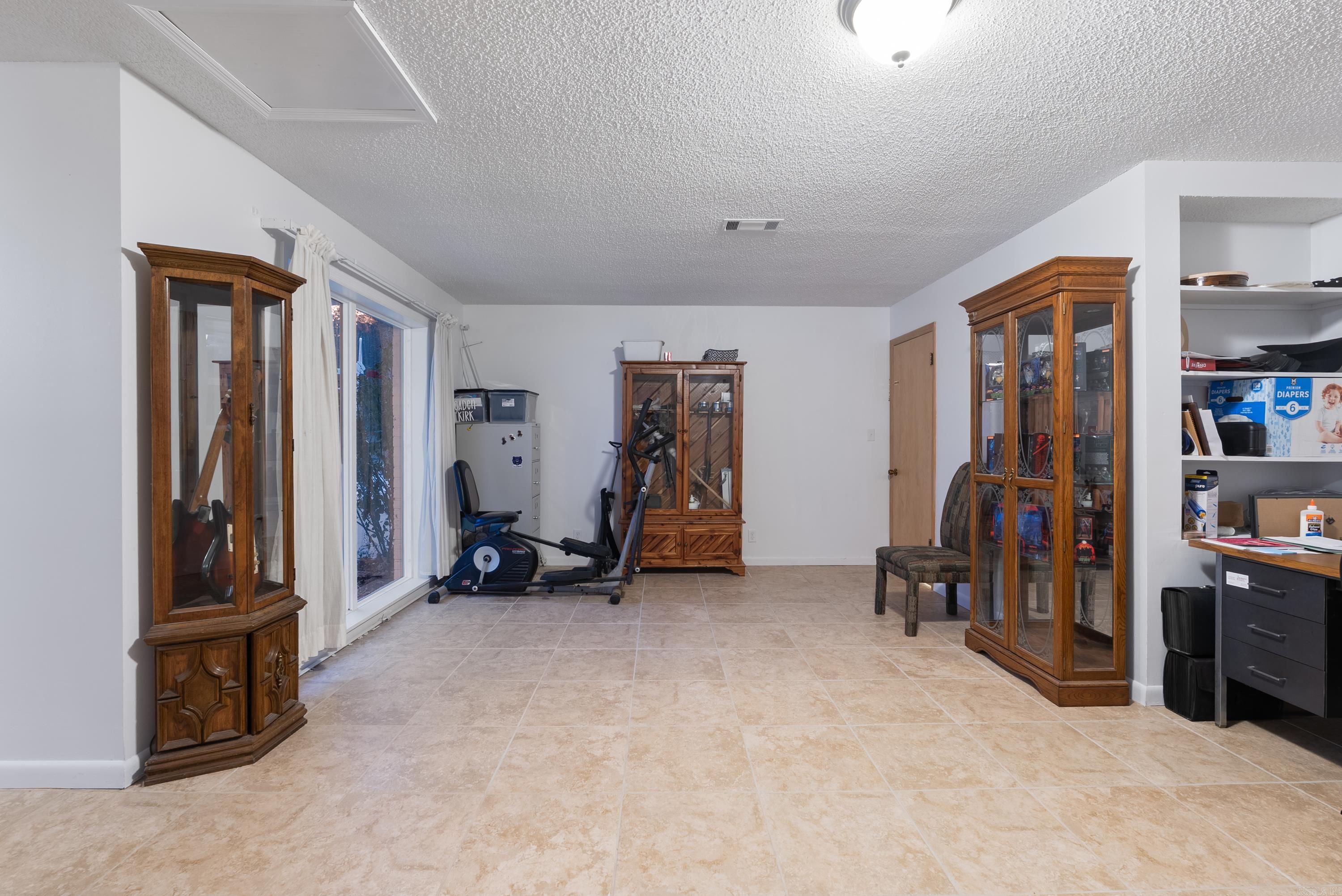 PINE TREE ACRES - Residential