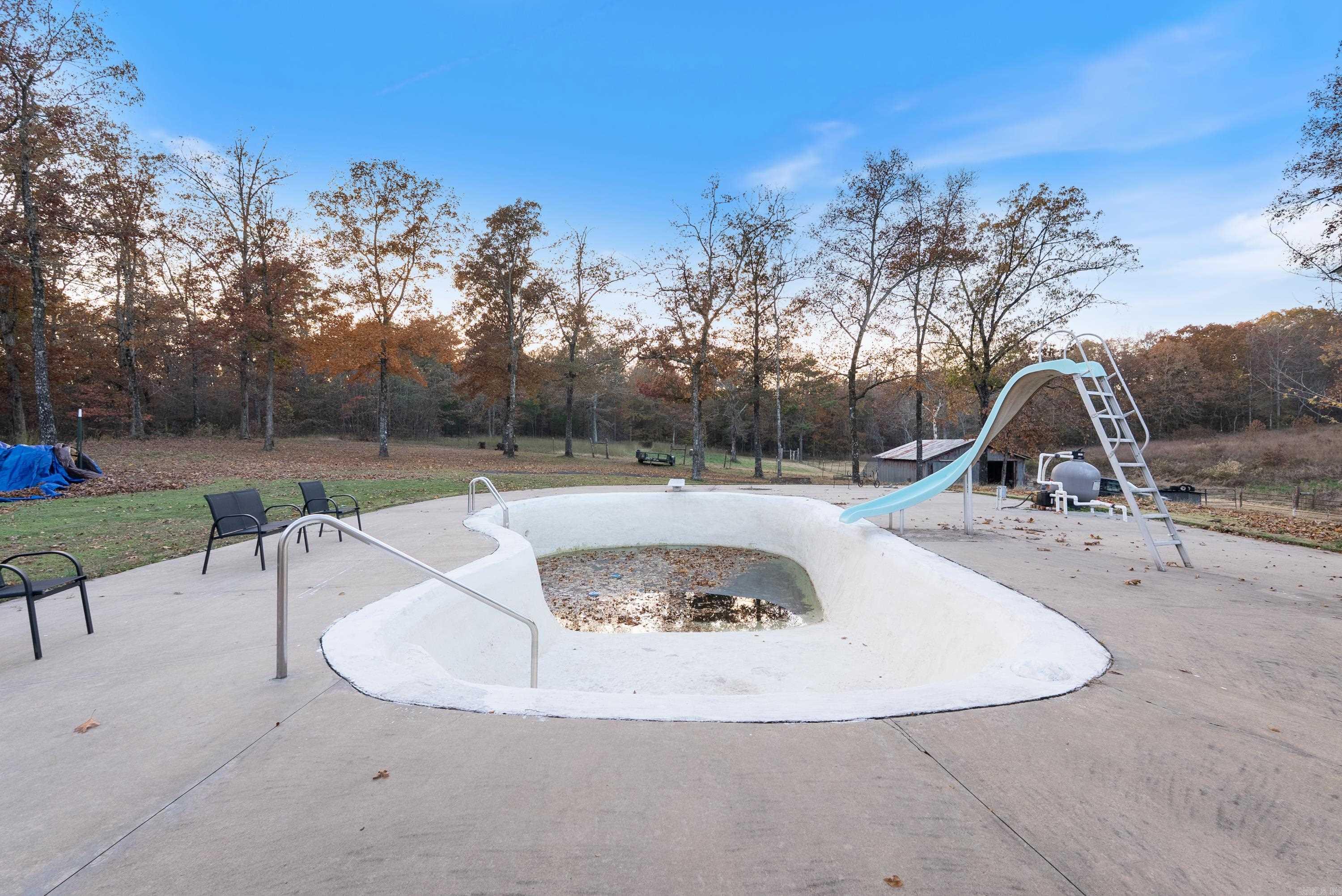 PINE TREE ACRES - Residential