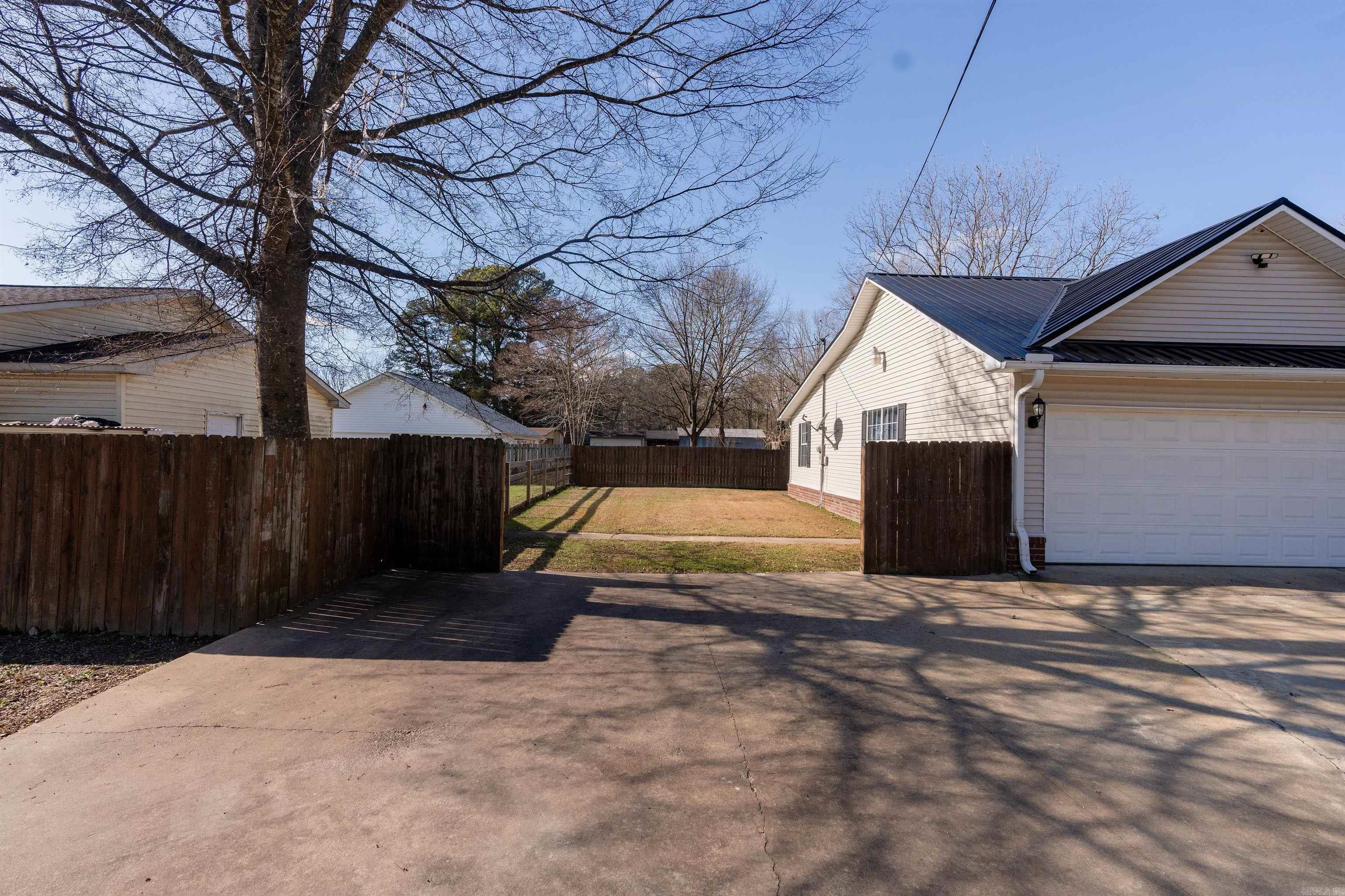 Searcy Outlots - Residential