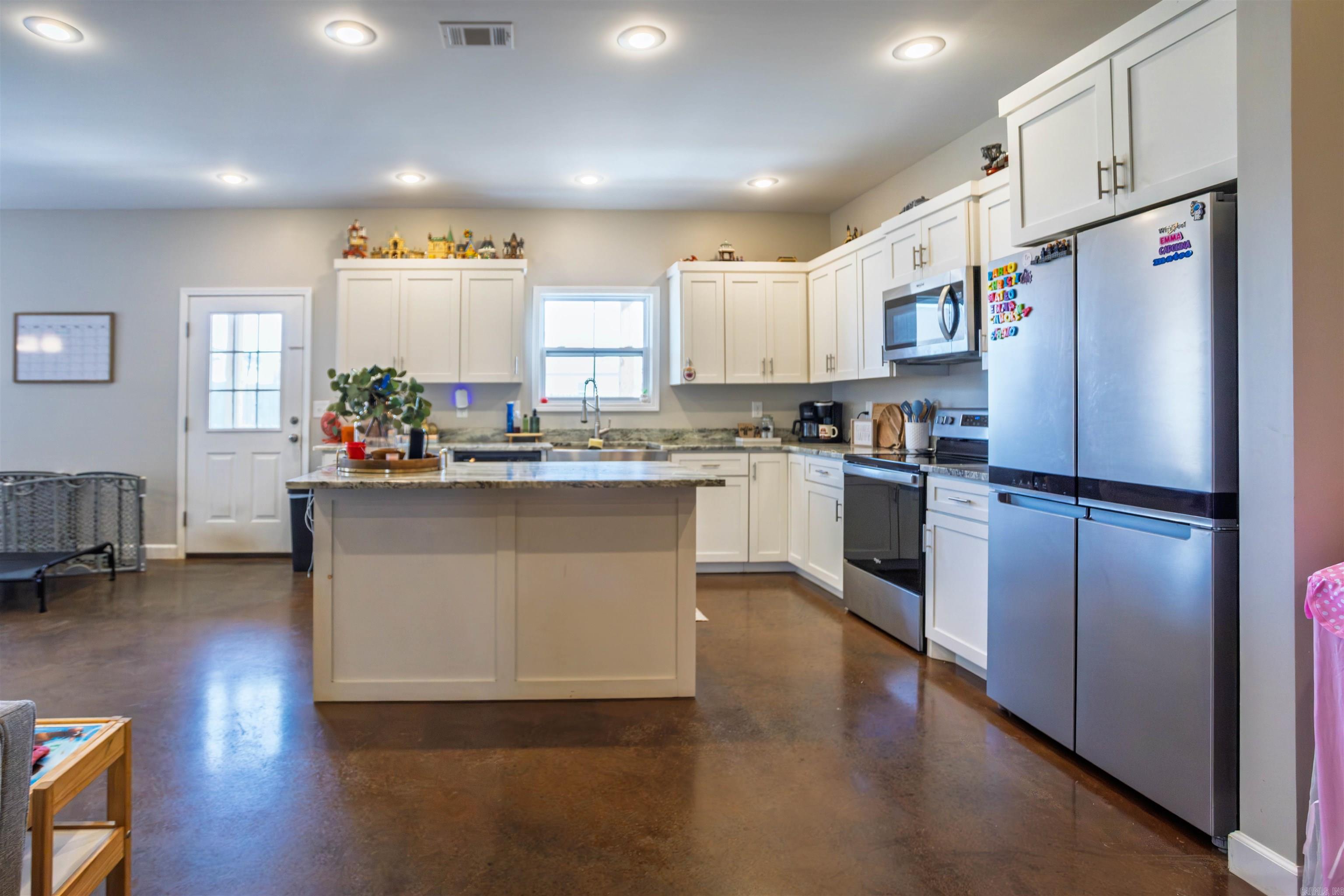 BUFFALO CREEK ESTATES - Residential