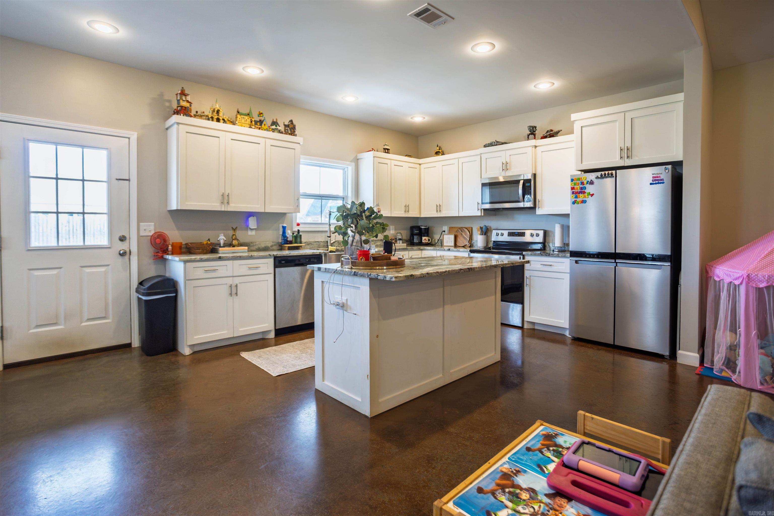 BUFFALO CREEK ESTATES - Residential