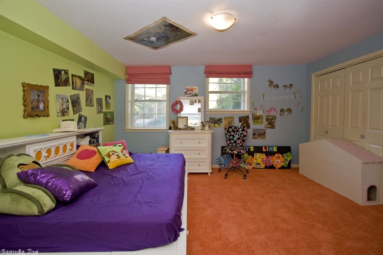 Pine Manor - Residential