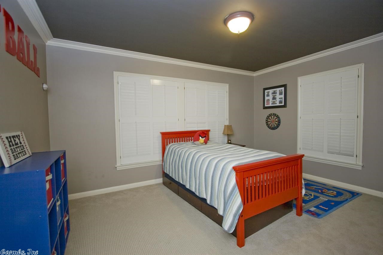 Pine Manor - Residential