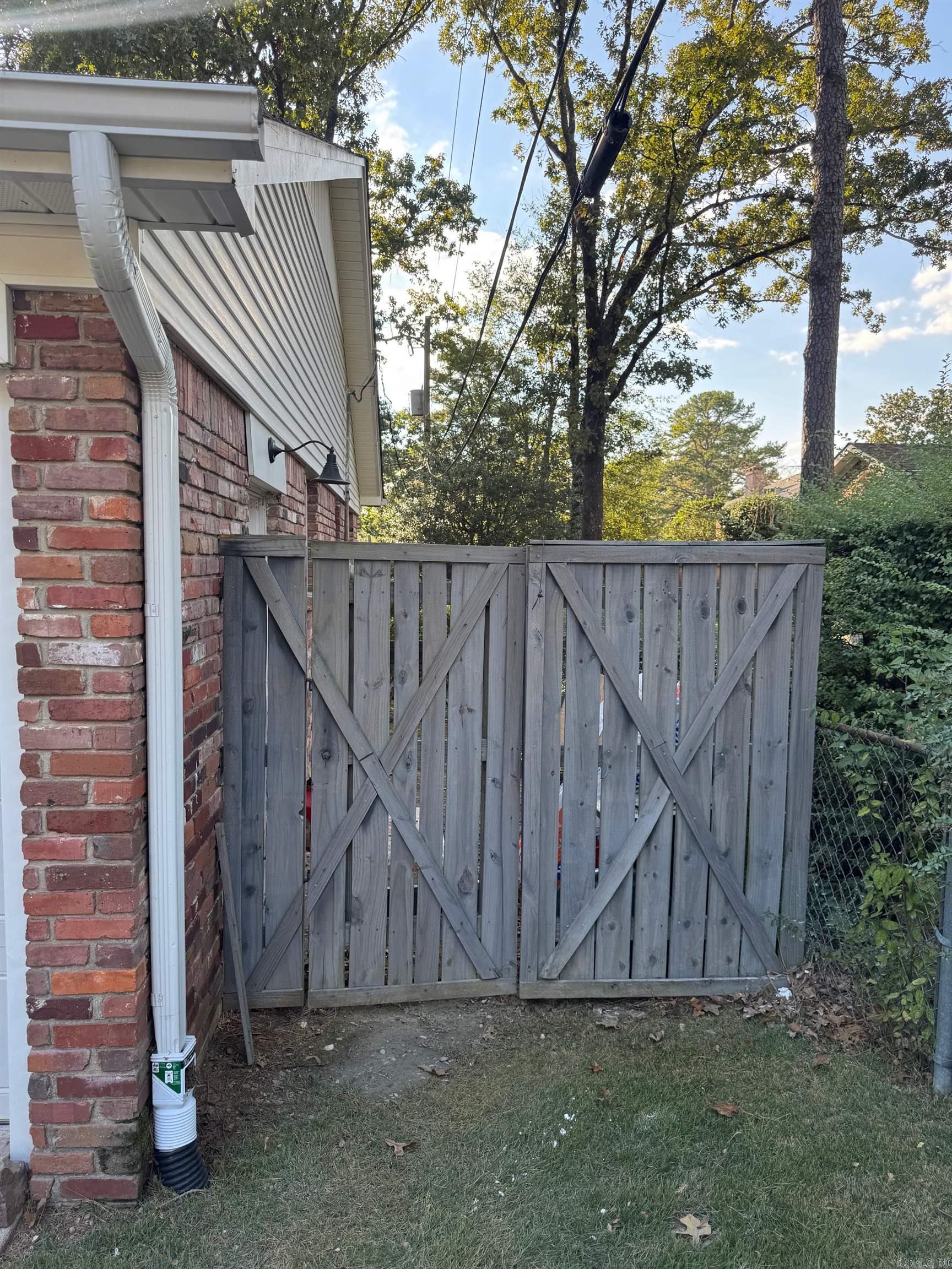 Leawood Heights - Residential