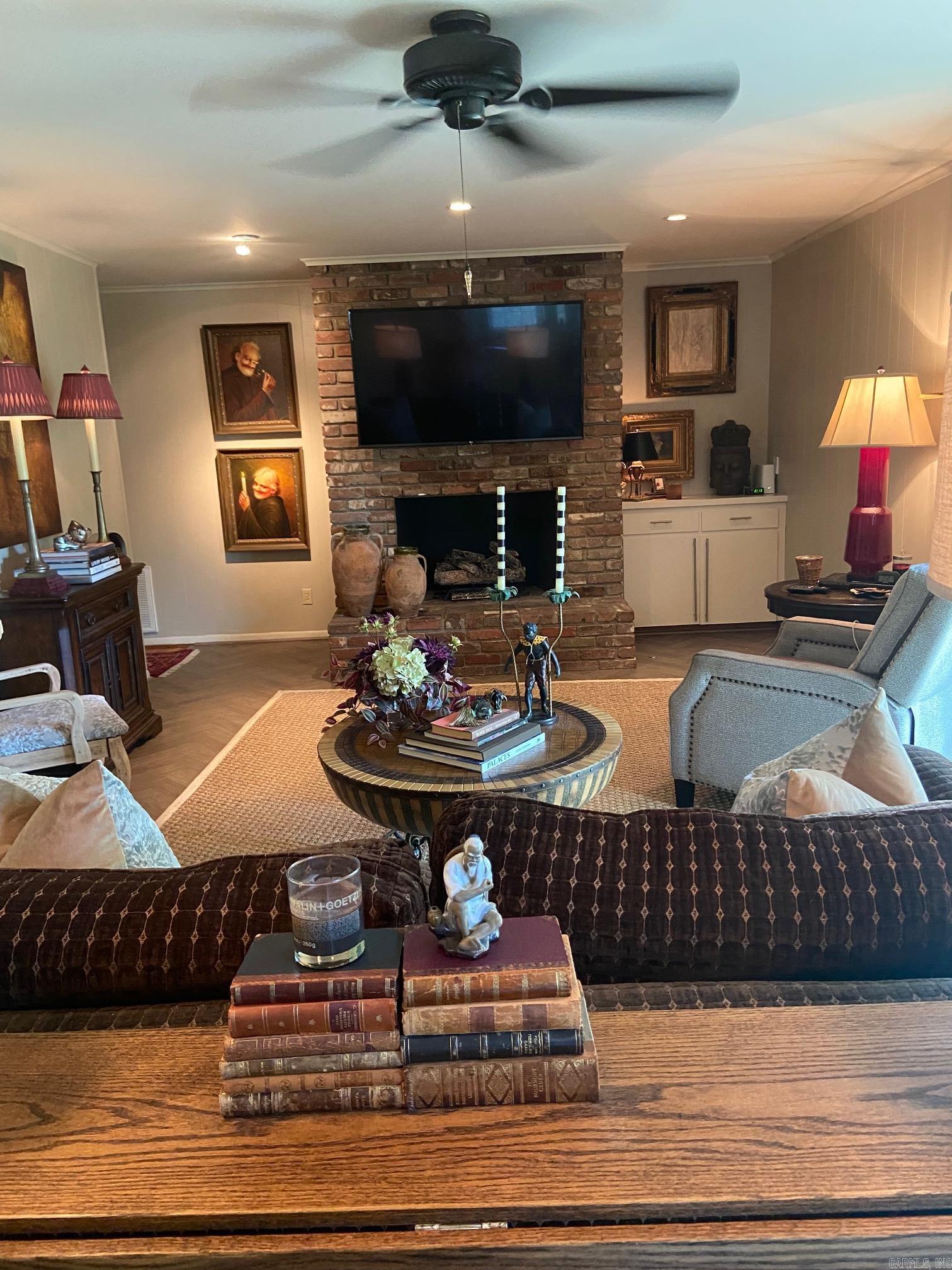 Leawood Heights - Residential