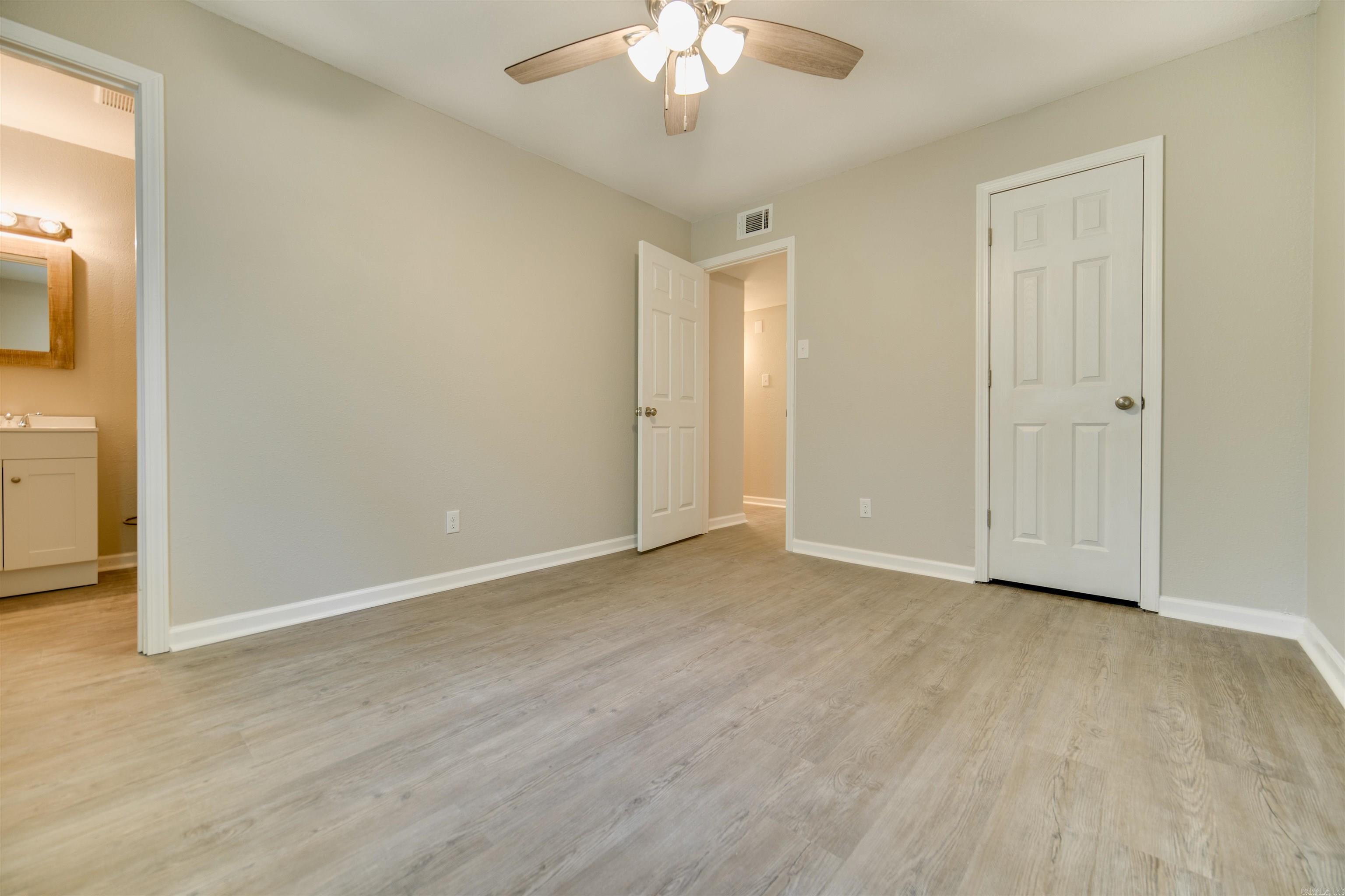 THE MEADOWS - Residential