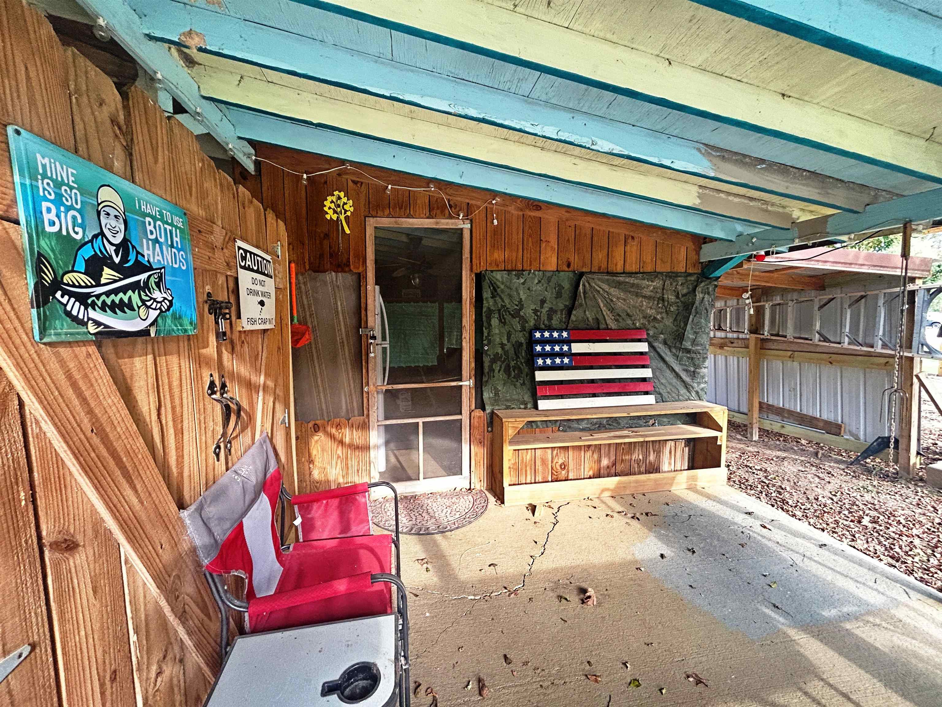 RIVERBEND CAMPER PARK - Land