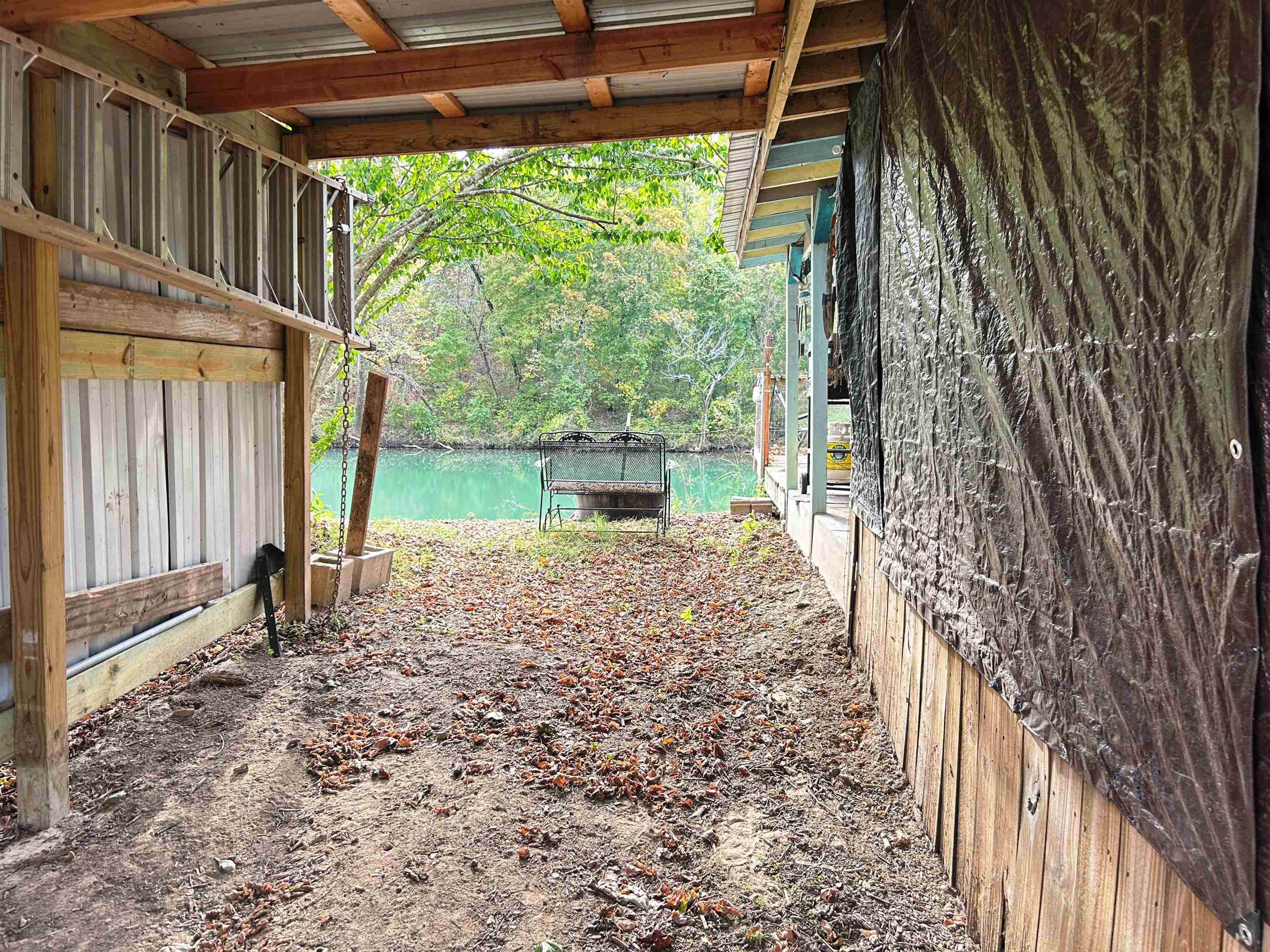 RIVERBEND CAMPER PARK - Land