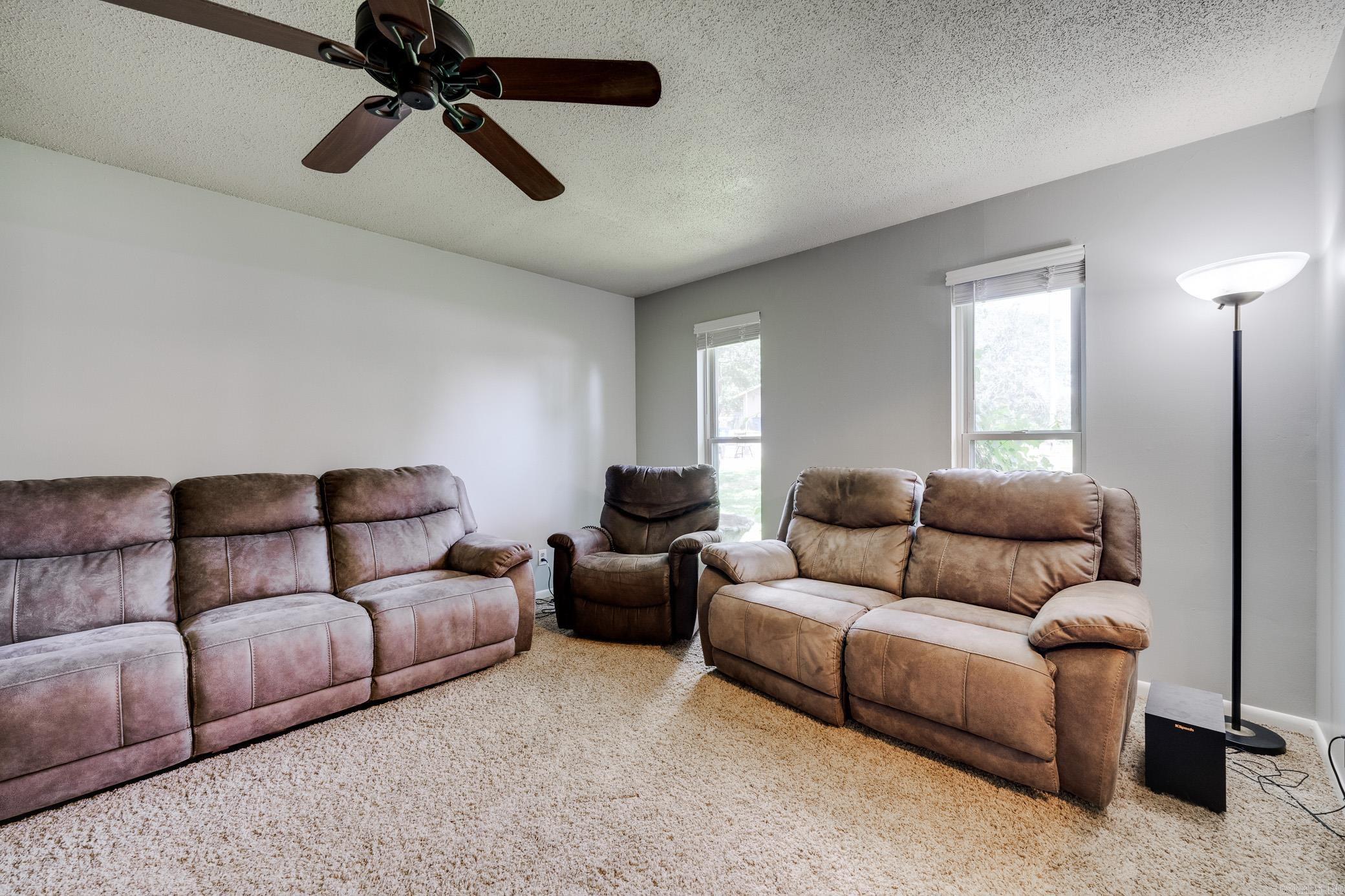 GREEN HILLS - Residential