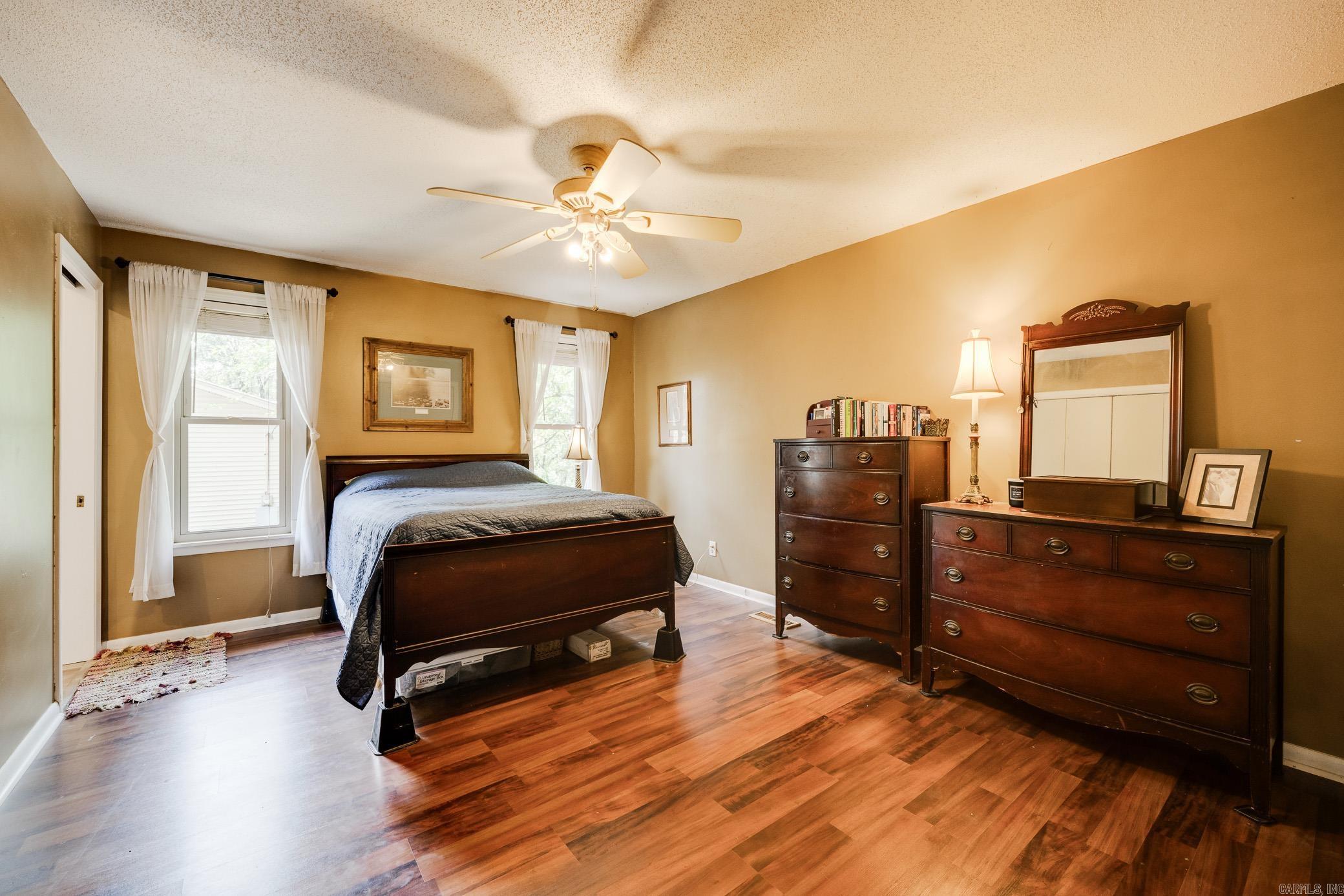 GREEN HILLS - Residential