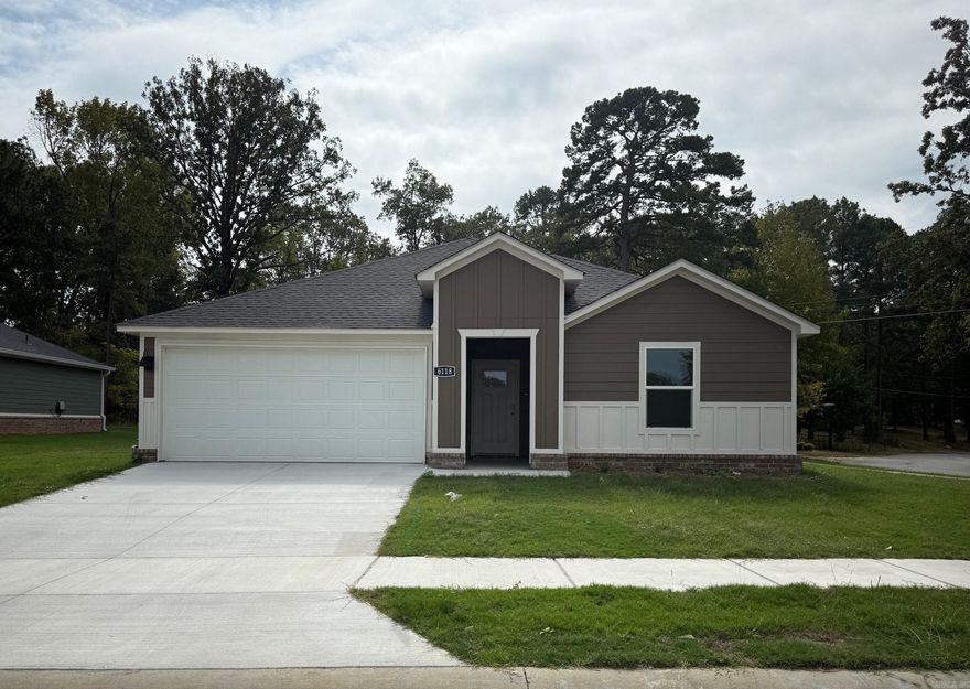 Representative photos only and vary as built! The Kingston Floorplan is one of our single-story floorplans featured in Kensington Place community in Bryant, Arkansas. This spacious floor plan includes 4-bedroom, 2-bathroom, and a 2-car garage with an open concept living area, where your kitchen, living, and dining areas blend seamlessly into a space perfect for everyday living and entertaining. The kitchen features 36” cabinets, quartz countertops, and stainless-steel appliances. You’ll find LVP throughout living areas, with carpet in all bedrooms and closets. The primary bedroom has an en-suite bathroom that features a walk-in closet and a walk-in shower. These homes will feature beautiful Hardie® siding and a covered patio (per plan). Taxes TBD. Special builder warranty. Photos are stock photos and may vary as built.