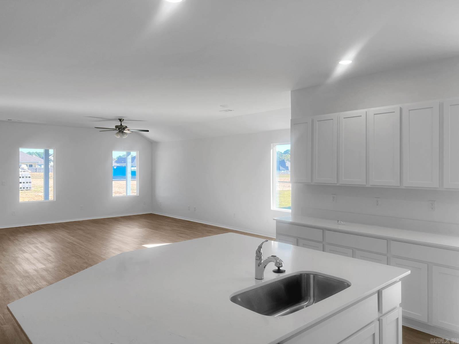 KENSINGTON PLACE - Residential