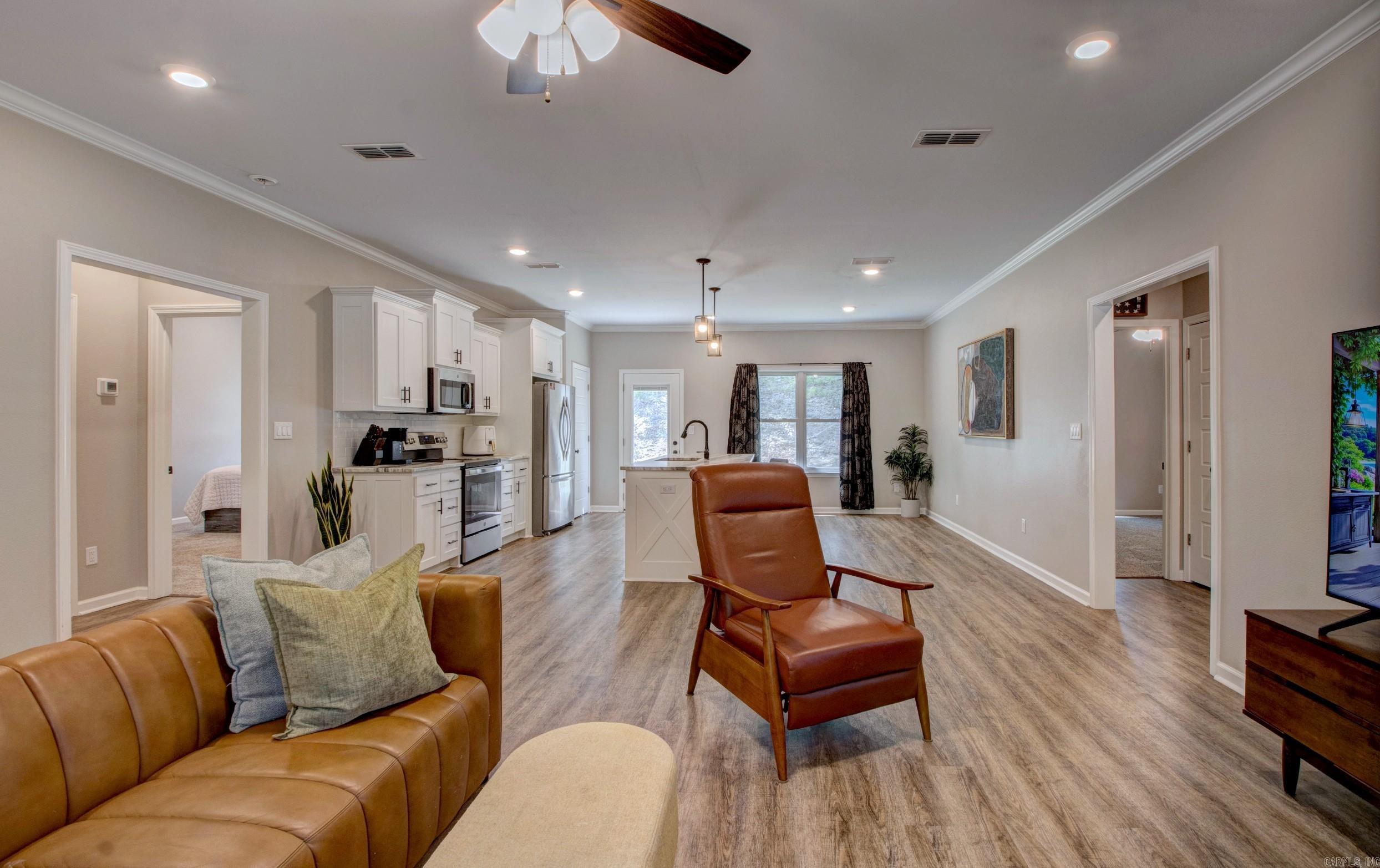 DIAMONDHEAD - Residential