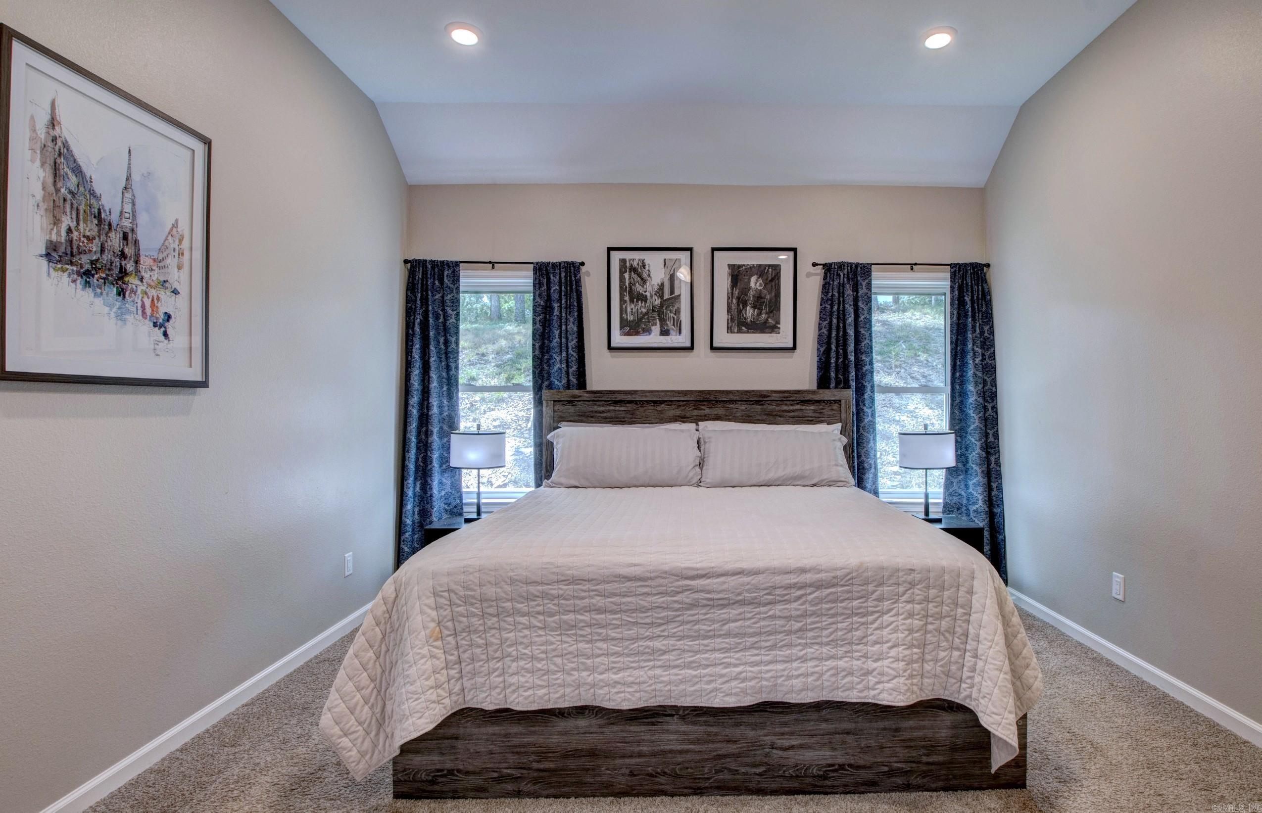 DIAMONDHEAD - Residential