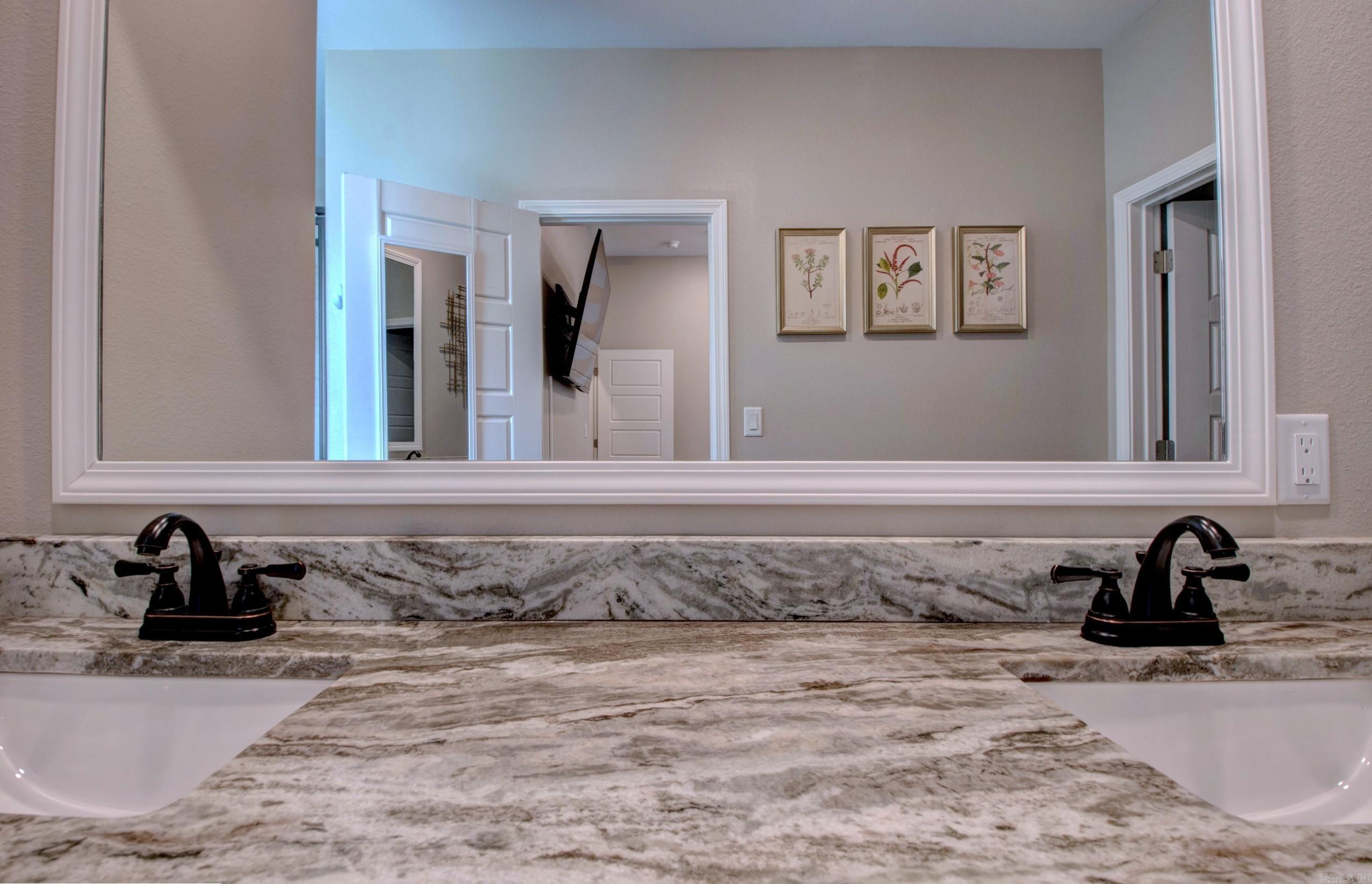 DIAMONDHEAD - Residential