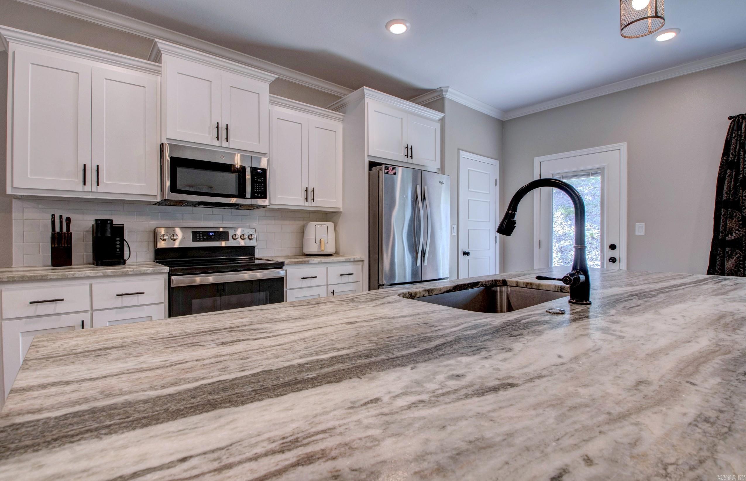 DIAMONDHEAD - Residential