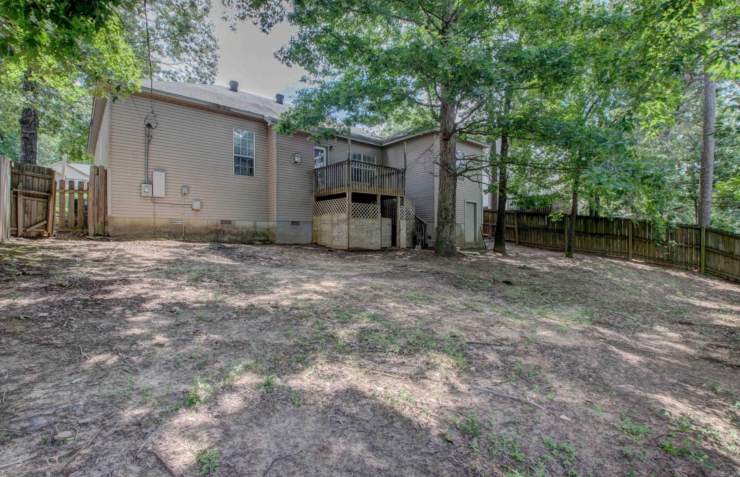 WESTHAMPTON - Residential