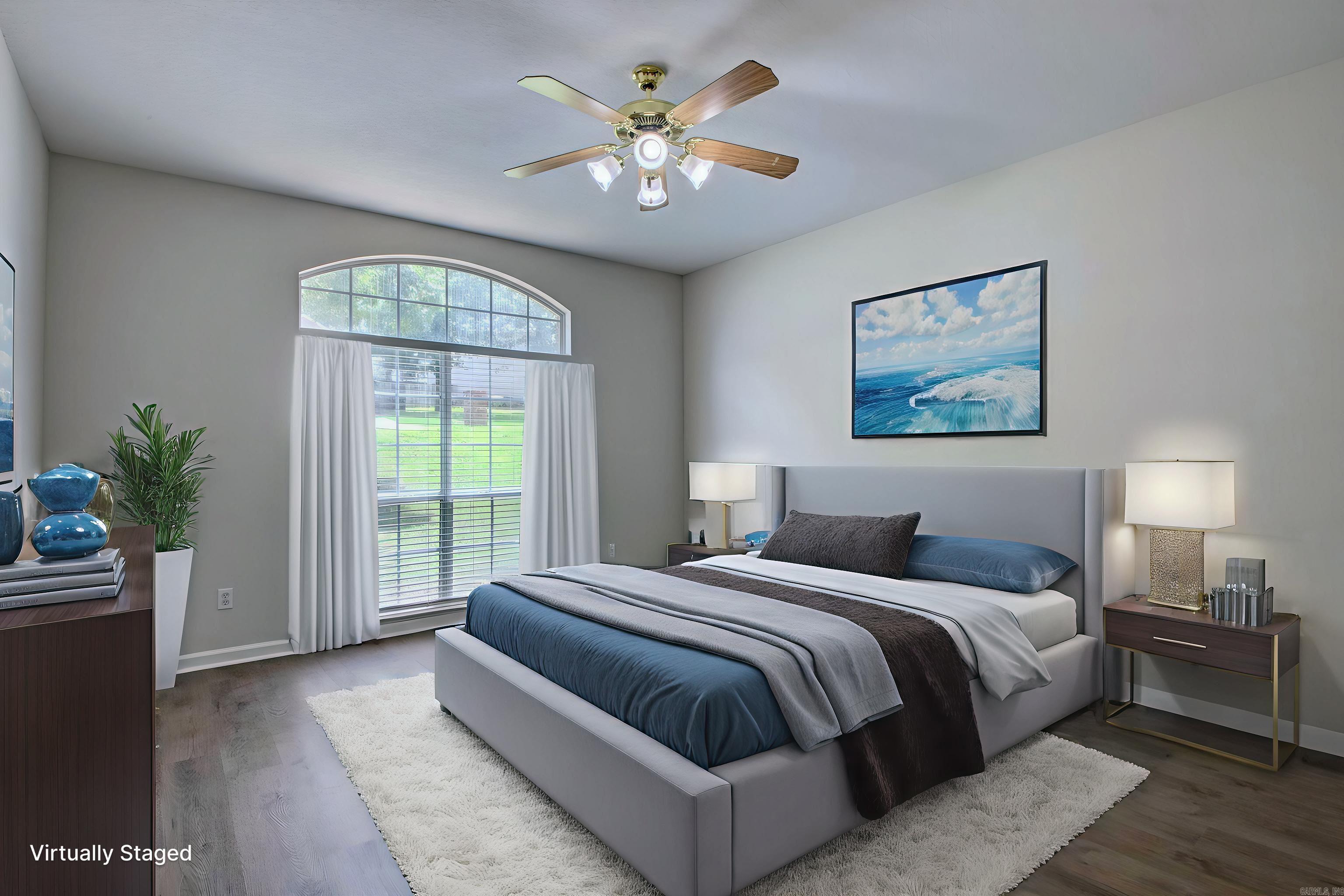 WESTHAMPTON - Residential