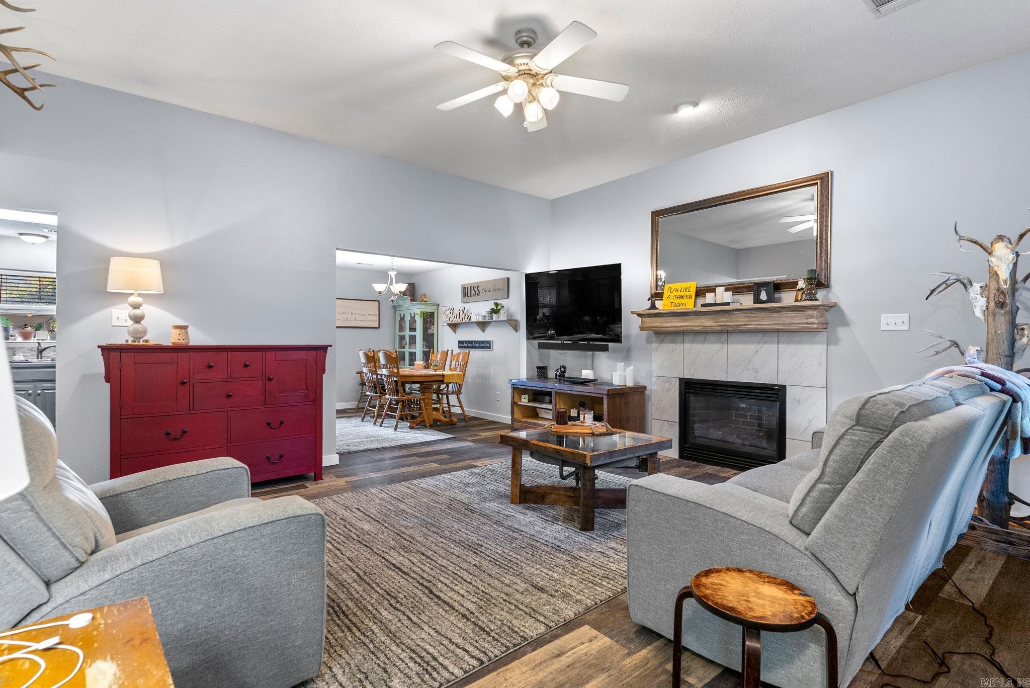 EAGLE POINT - Residential