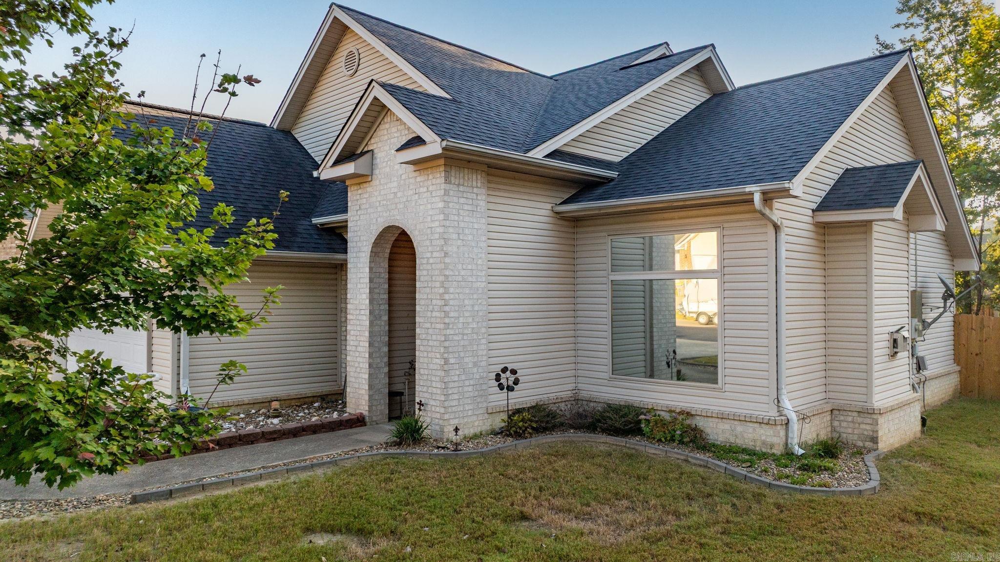 EAGLE POINT - Residential
