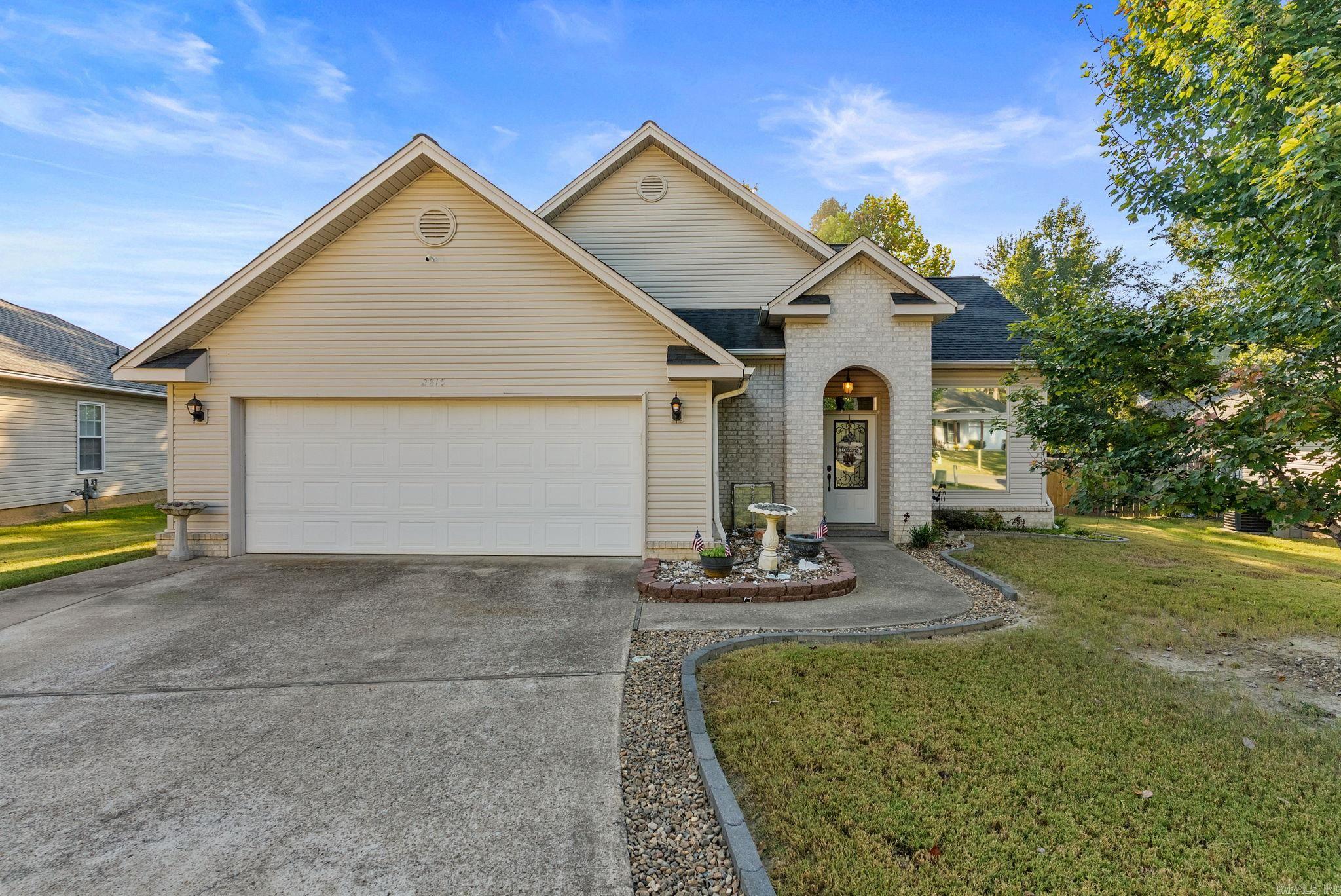 EAGLE POINT - Residential