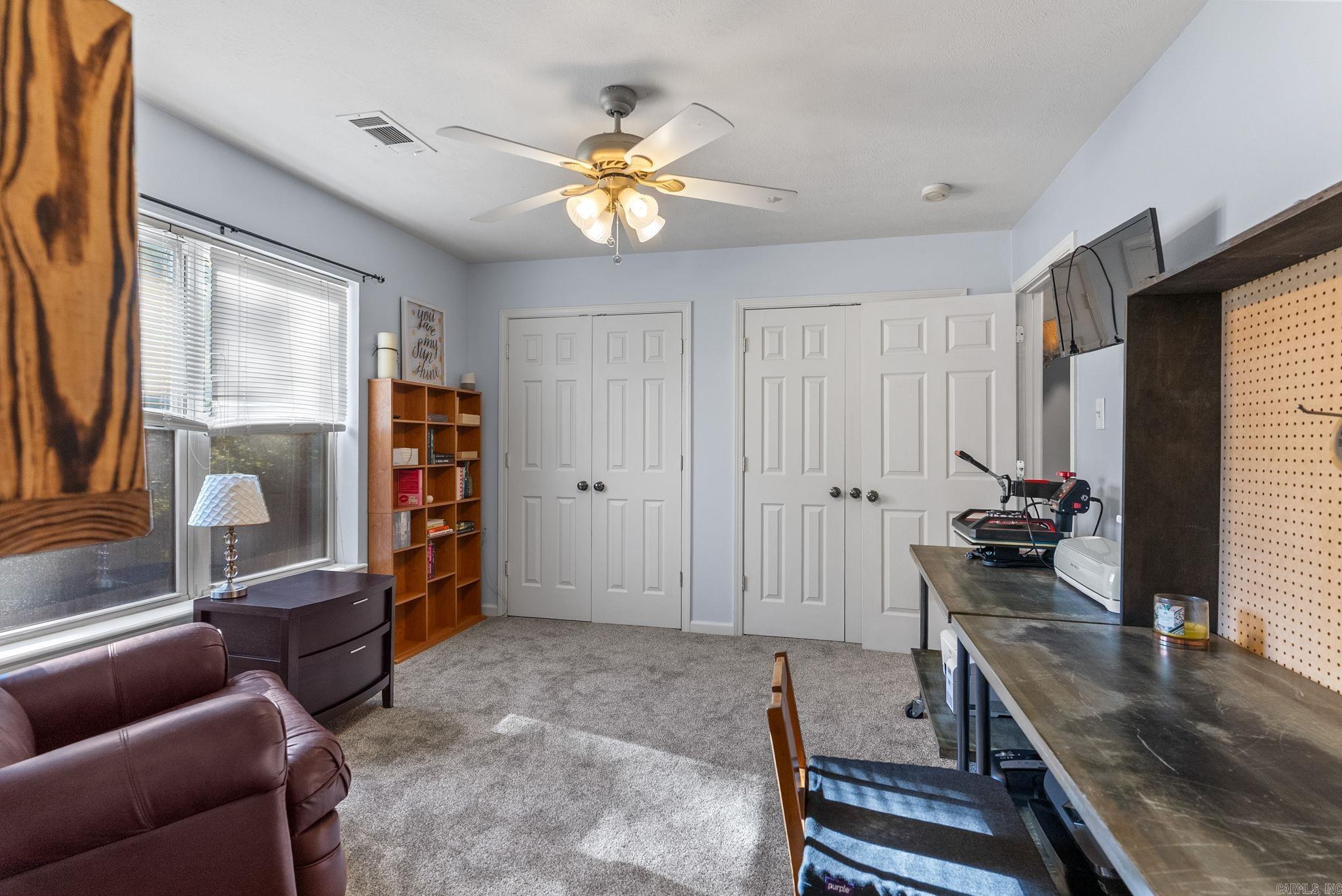 EAGLE POINT - Residential